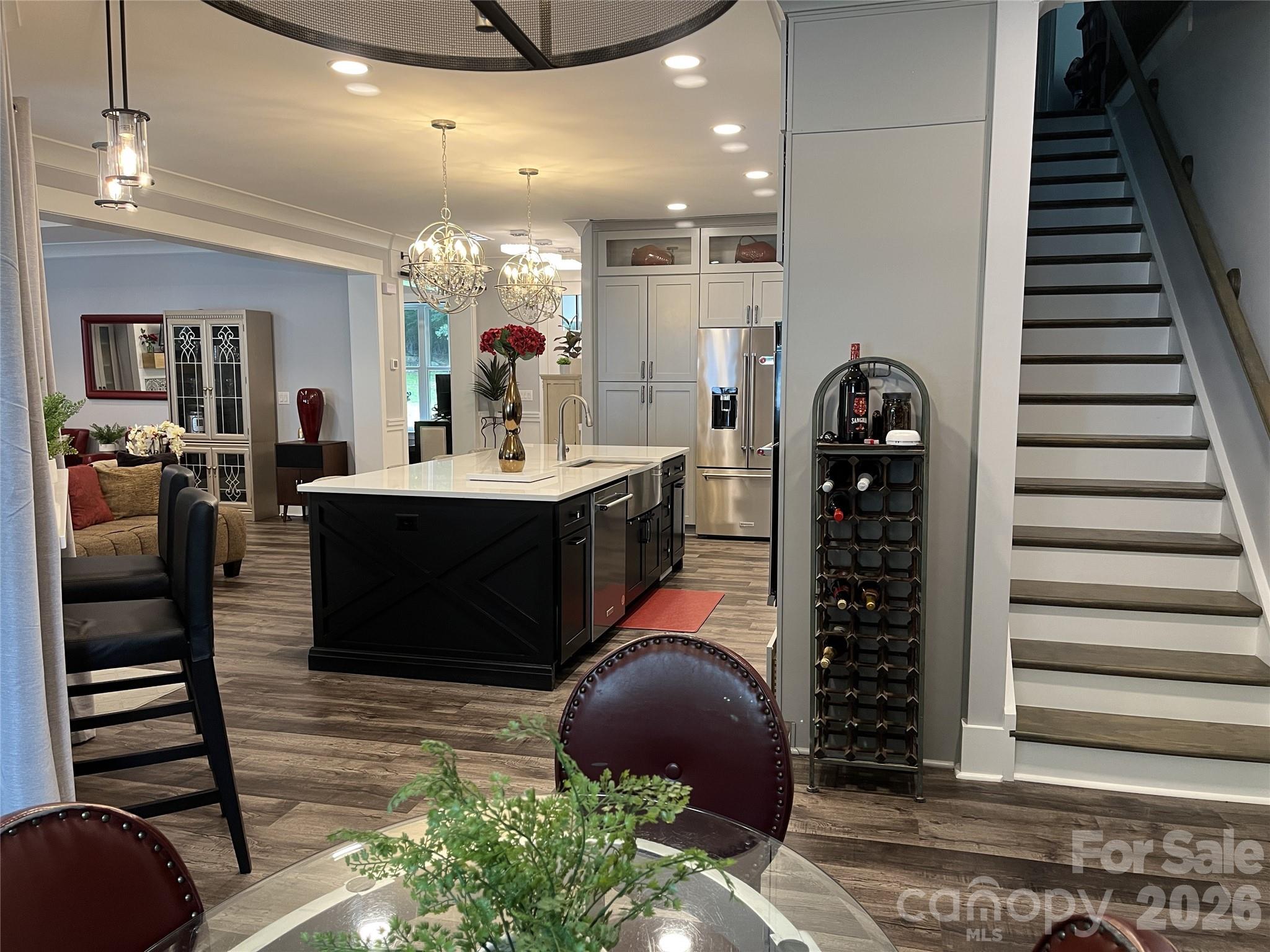 900 Houston Heights Road — Charlotte