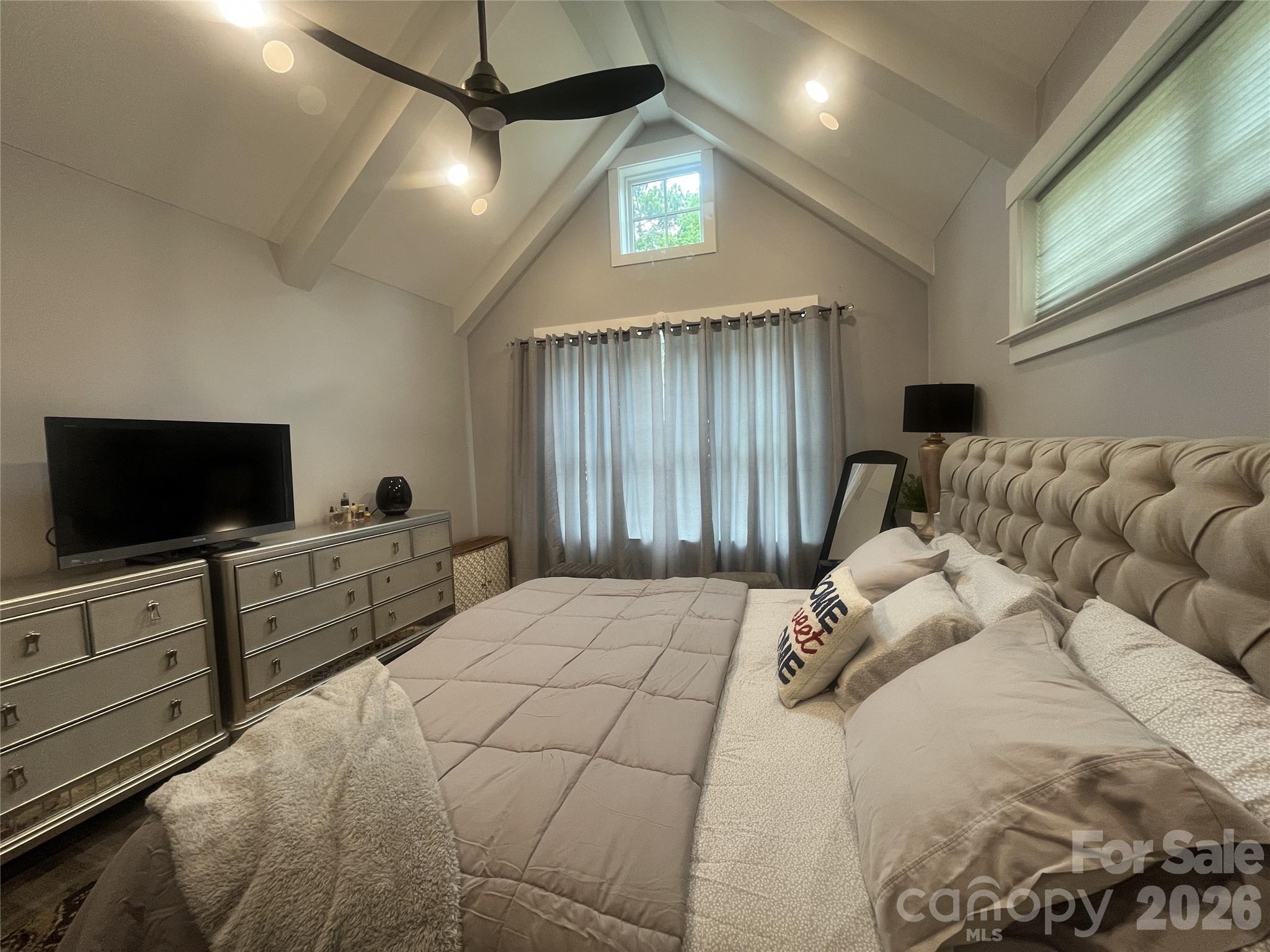 900 Houston Heights Road — Charlotte