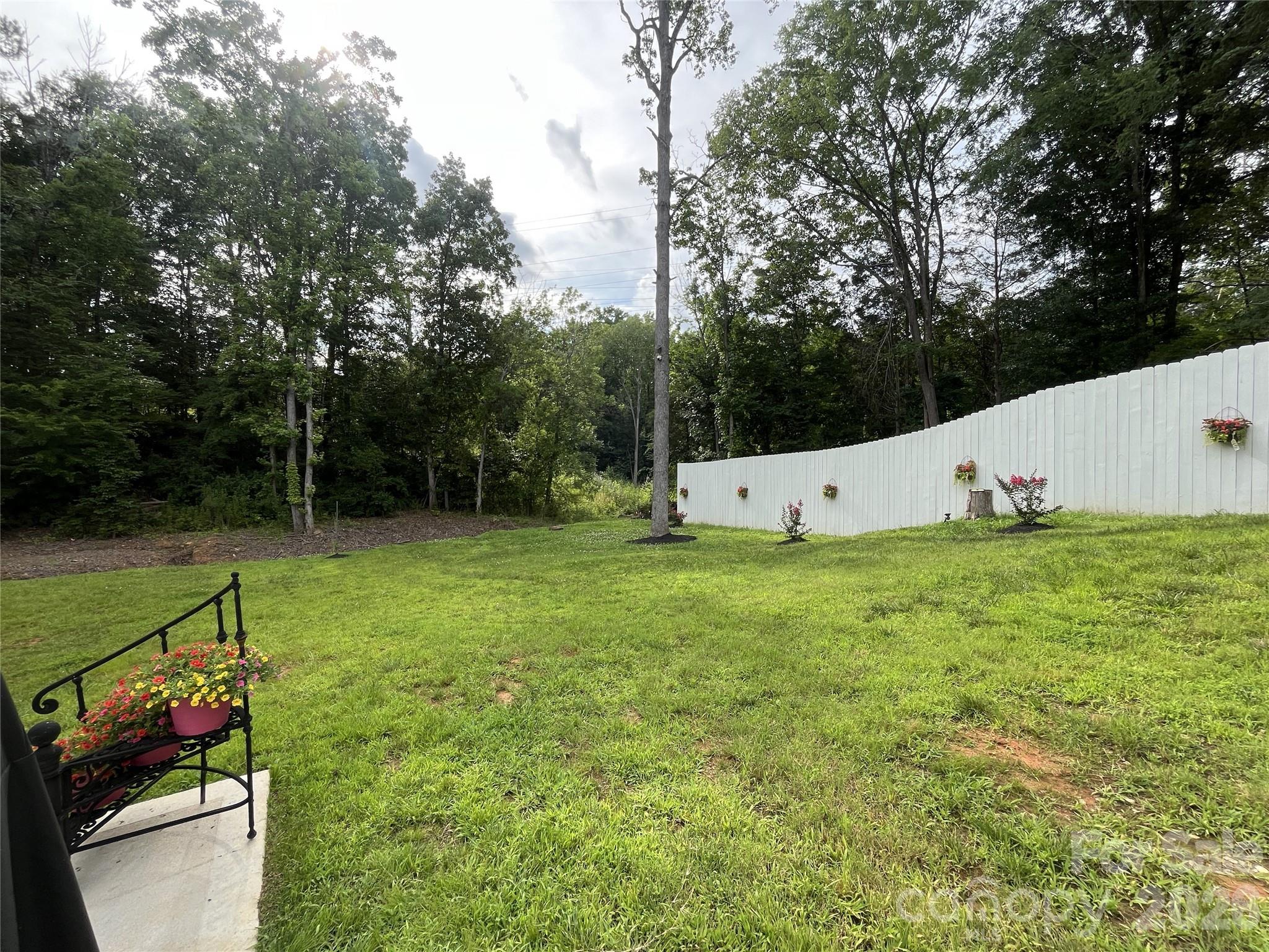 900 Houston Heights Road — Charlotte