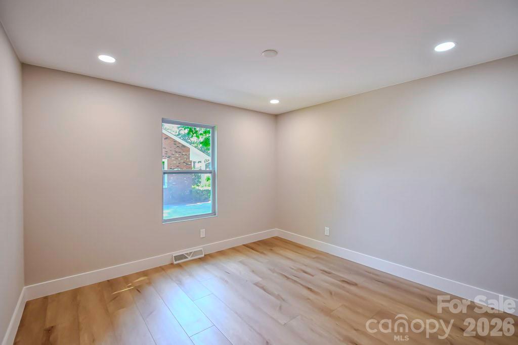 1440 Mcilroy Road — Charlotte