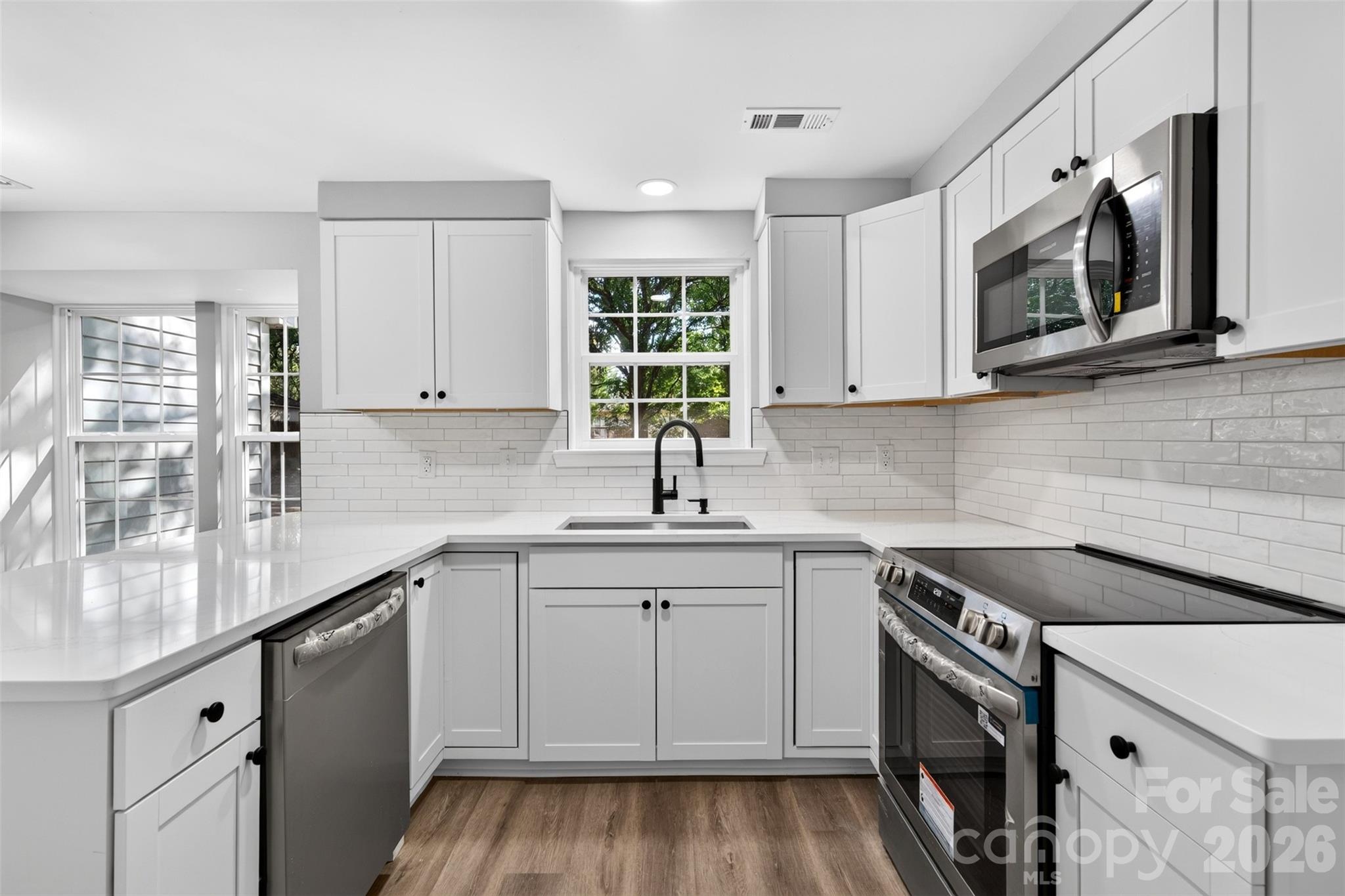 10730 Downpatrick Place — Charlotte