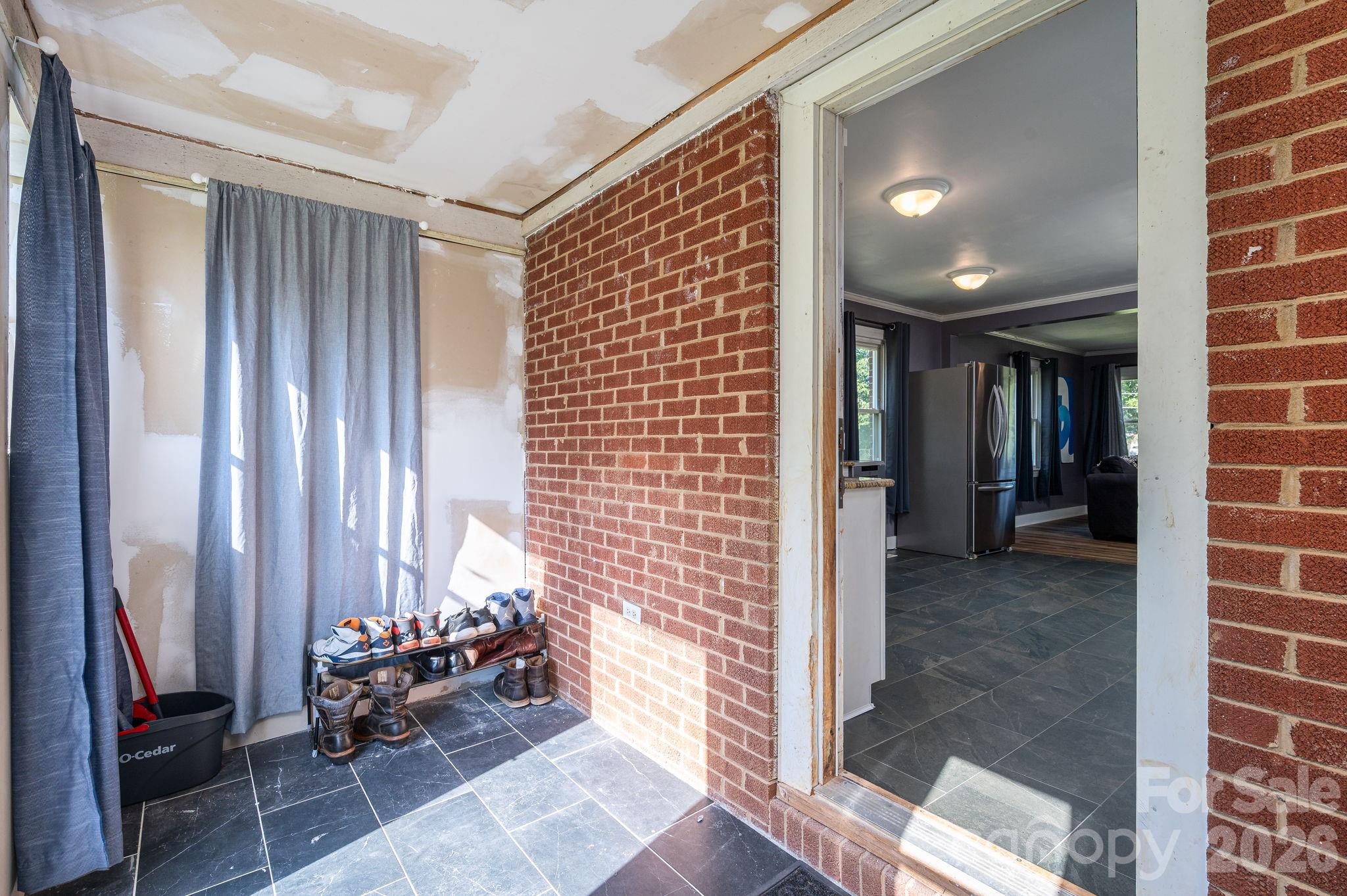 4282 Buffalo Shoals Road — Maiden