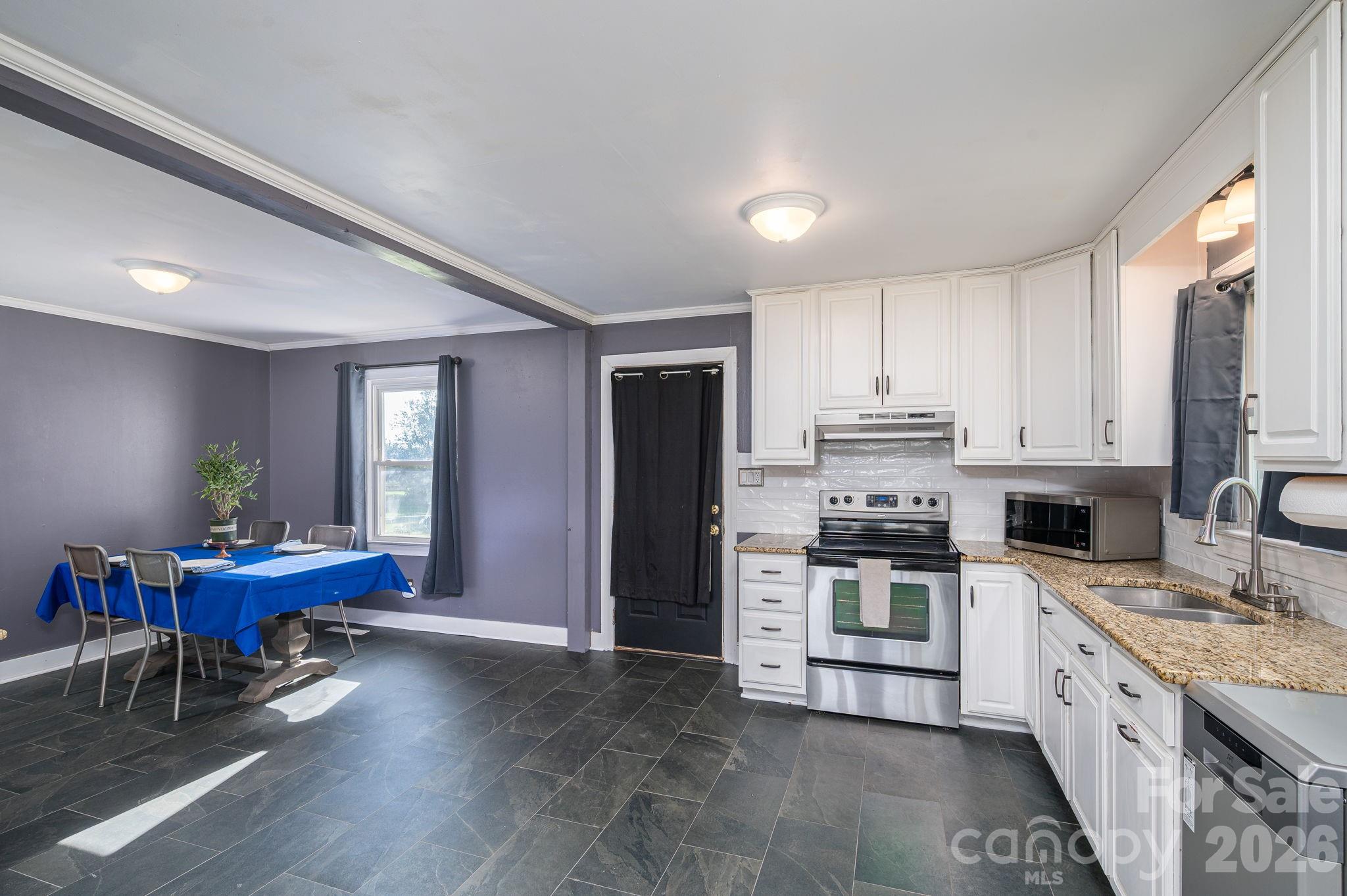 4282 Buffalo Shoals Road — Maiden