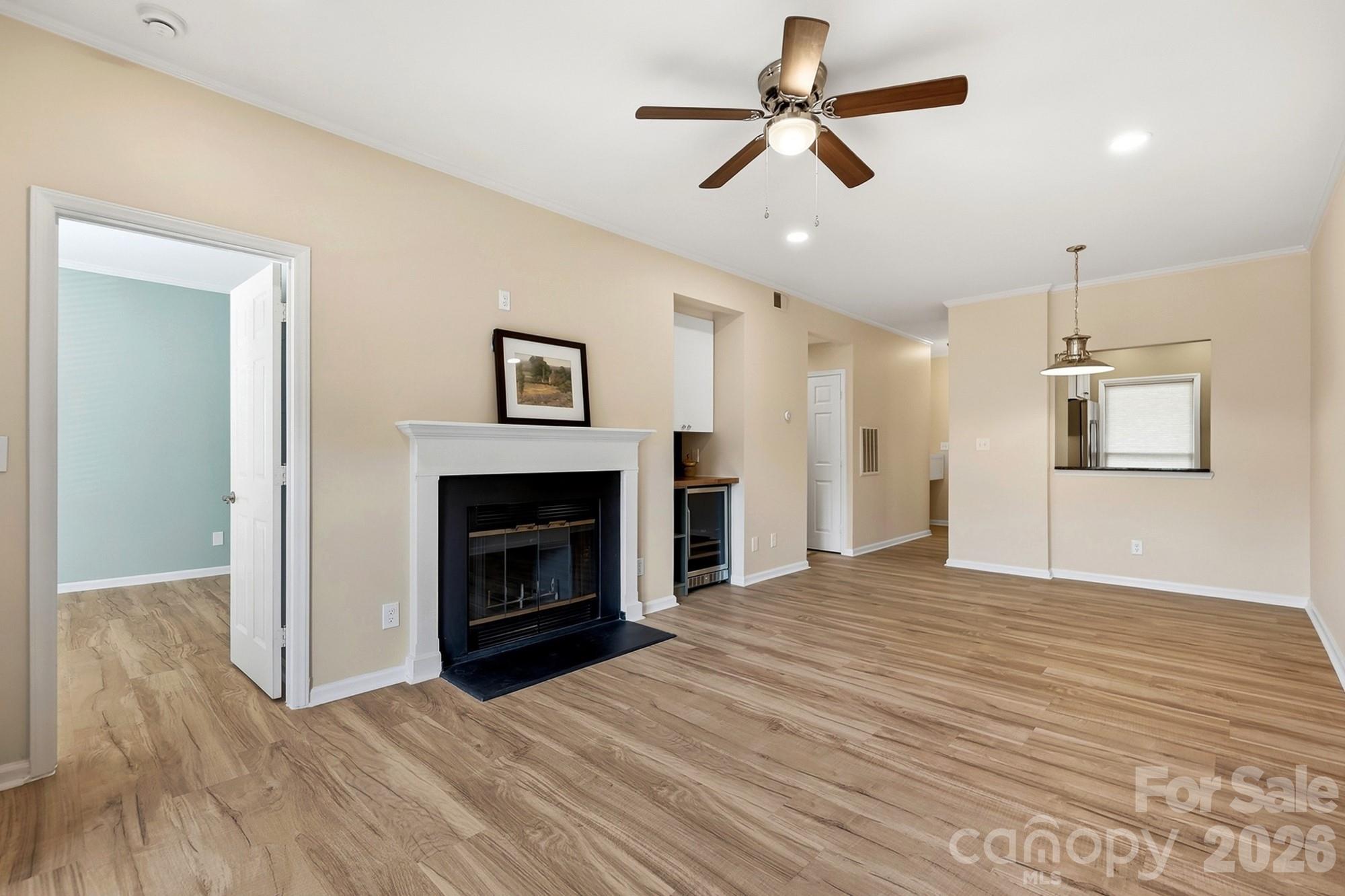 301 Queens Road #207 — Charlotte