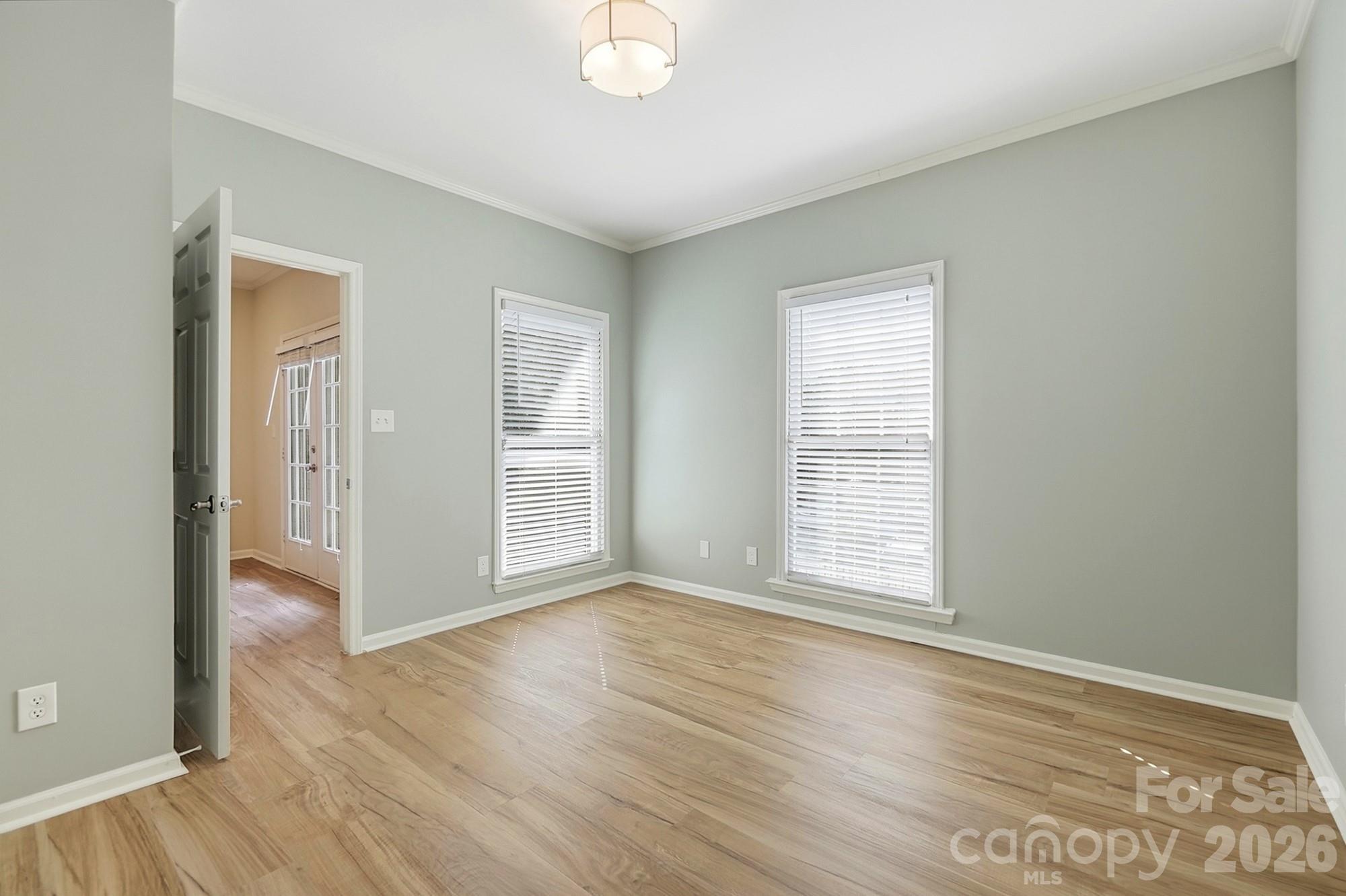 301 Queens Road #207 — Charlotte