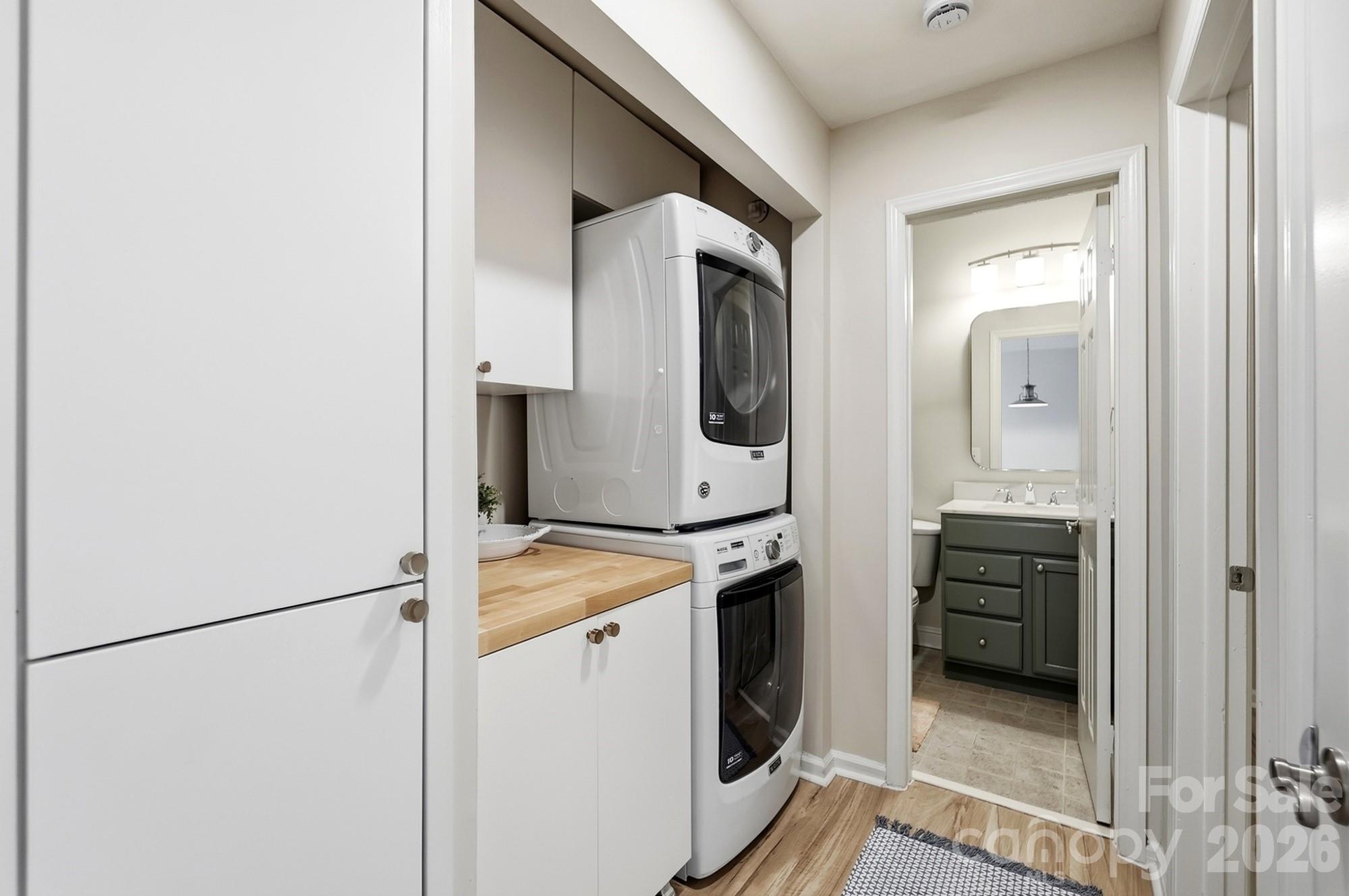 301 Queens Road #207 — Charlotte