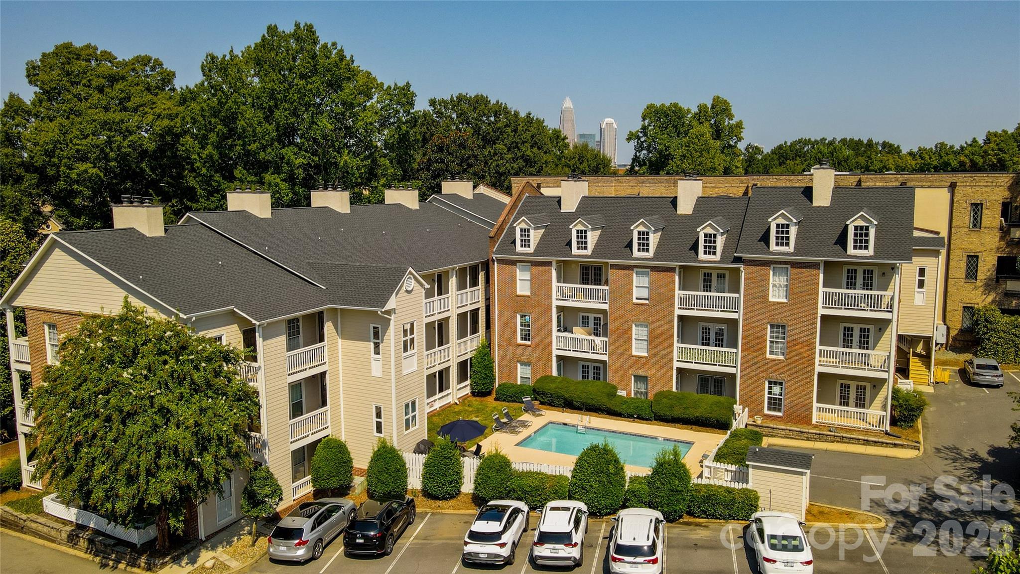 301 Queens Road #207 — Charlotte