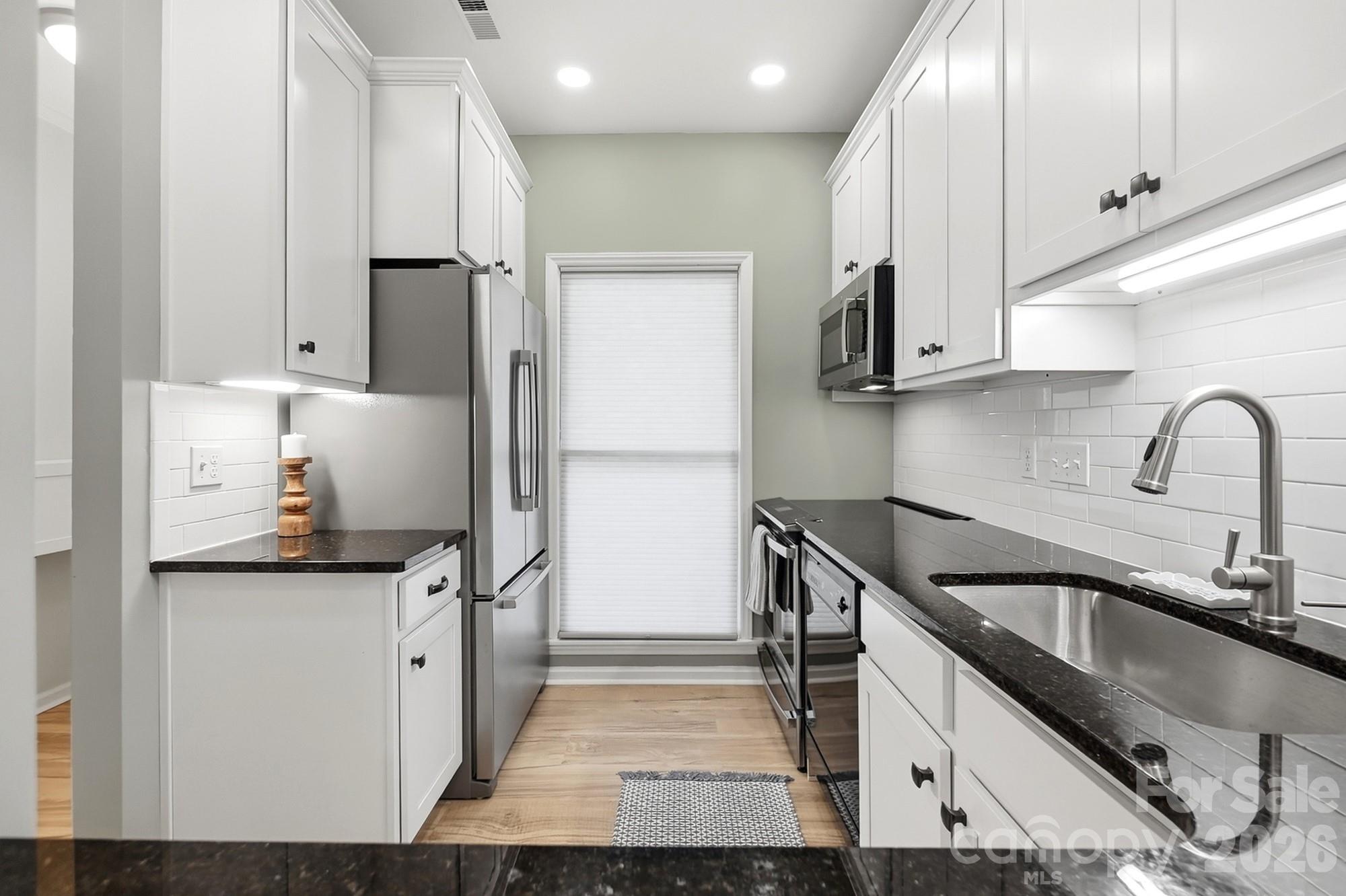 301 Queens Road #207 — Charlotte