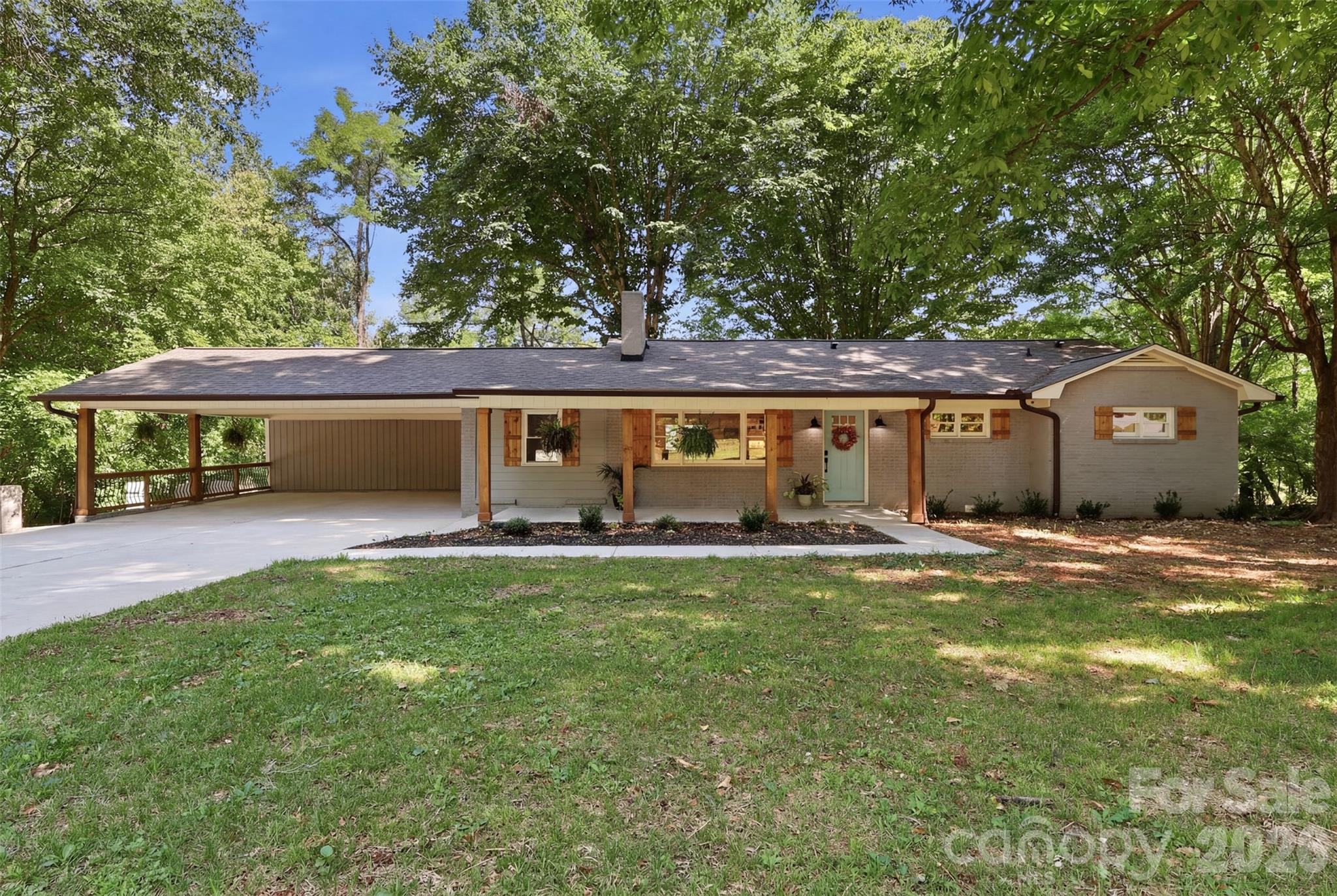 334 Country Lane — Mocksville