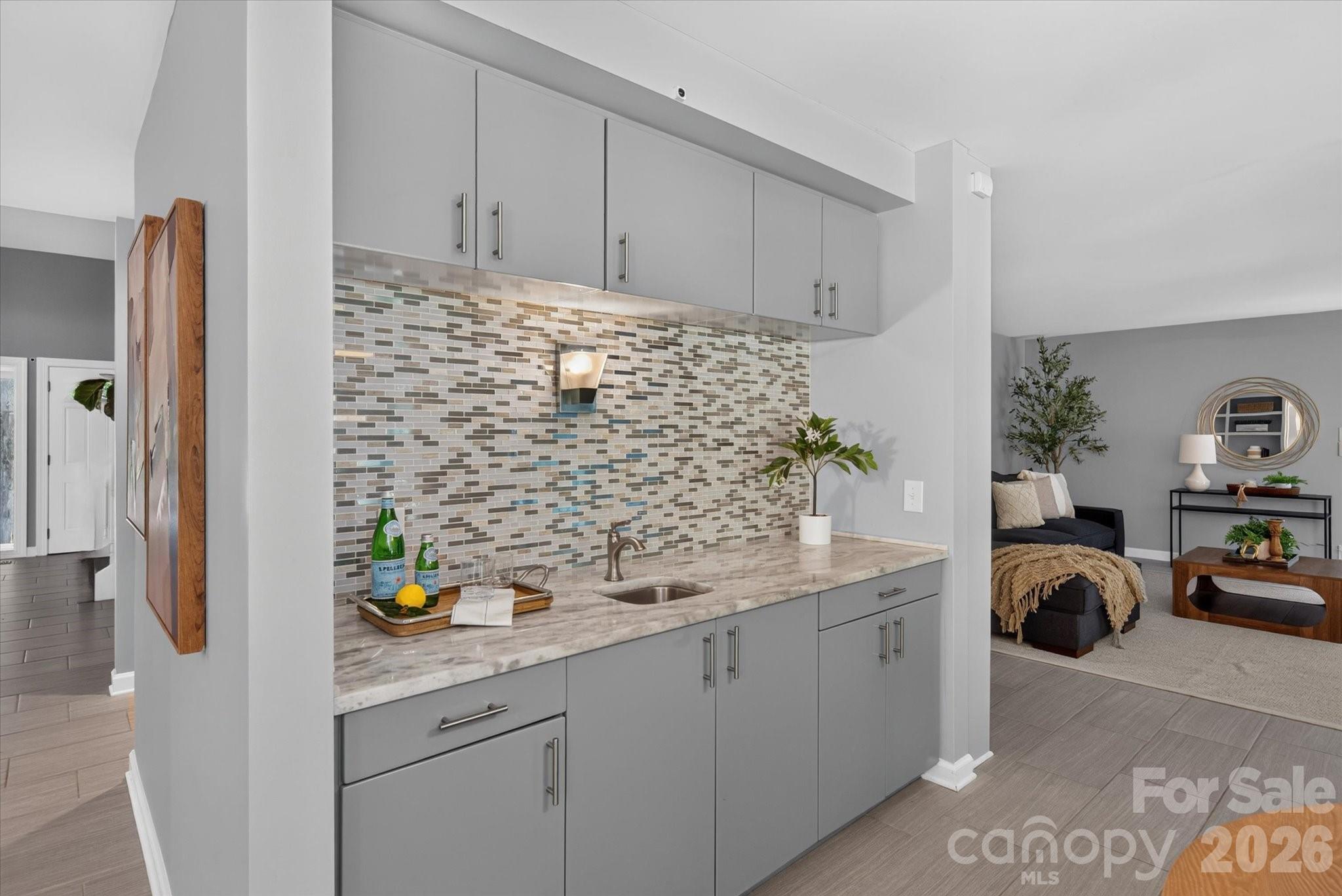 4418 Horseshoe Bend — Matthews