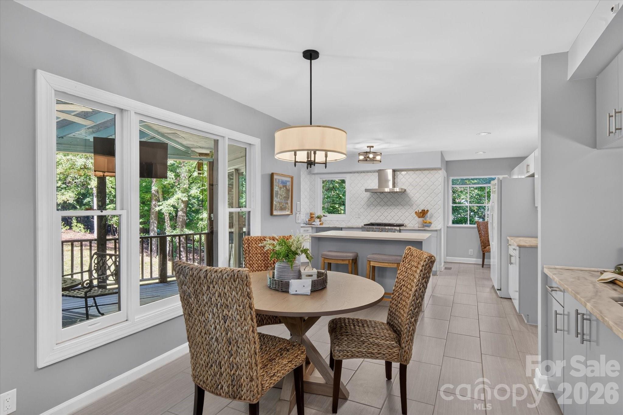 4418 Horseshoe Bend — Matthews