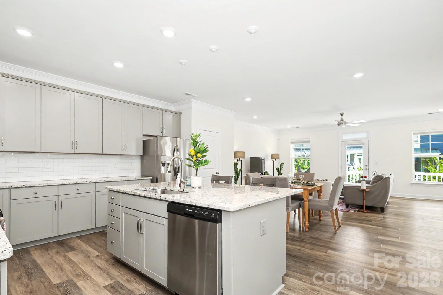 10307 Glenmere Creek Circle — Charlotte