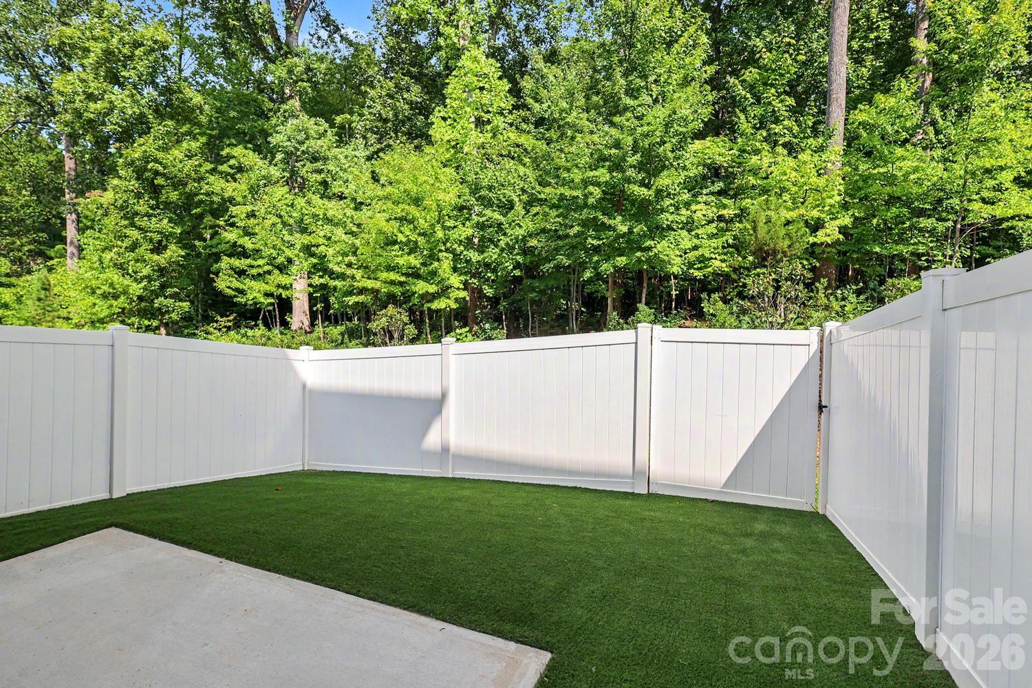 10307 Glenmere Creek Circle — Charlotte