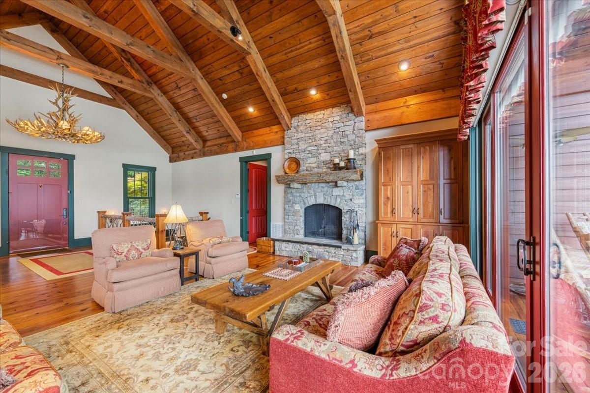 5140 Beech Bluff Drive — Morganton