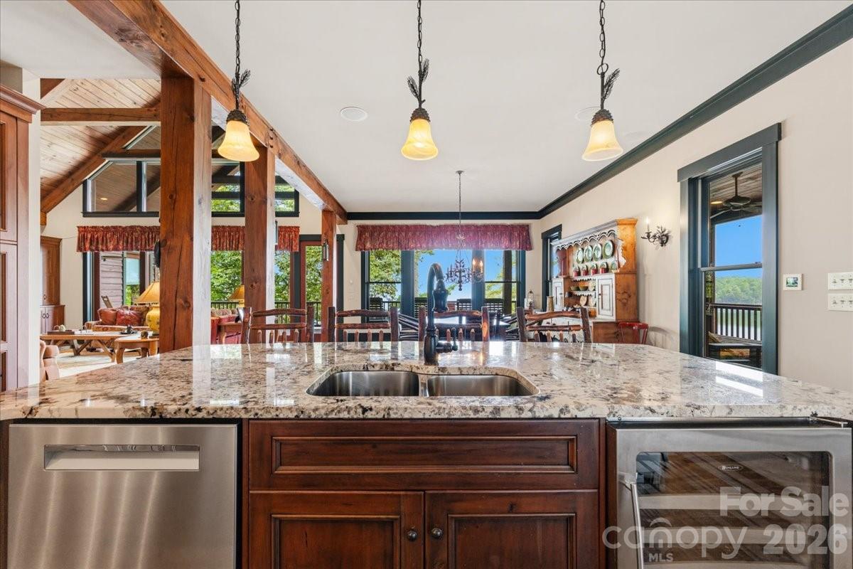5140 Beech Bluff Drive — Morganton
