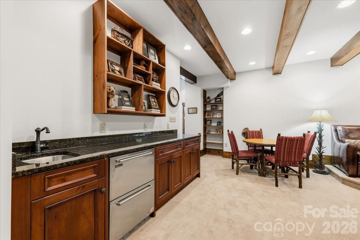 5140 Beech Bluff Drive — Morganton