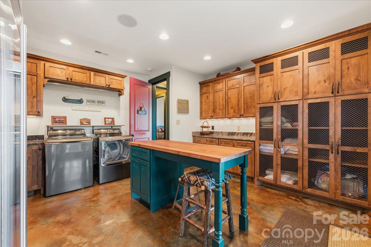 5140 Beech Bluff Drive — Morganton