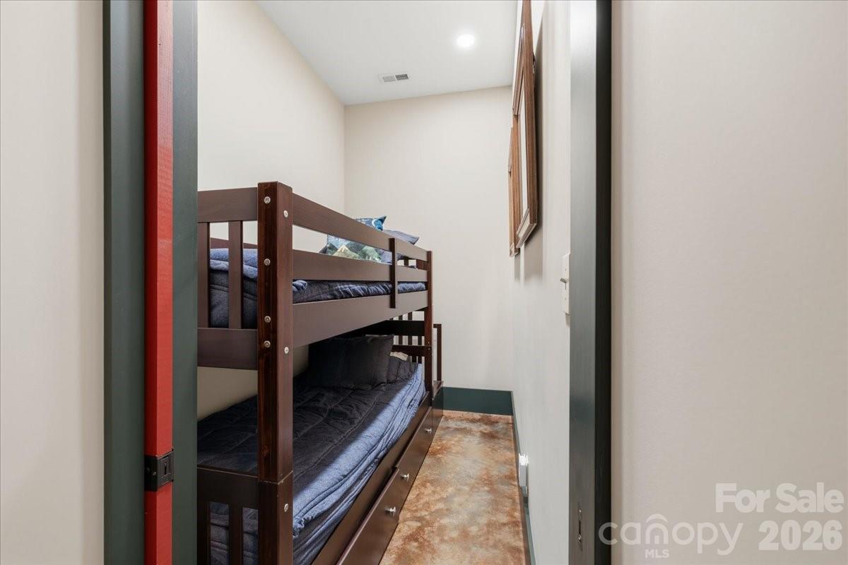 5140 Beech Bluff Drive — Morganton
