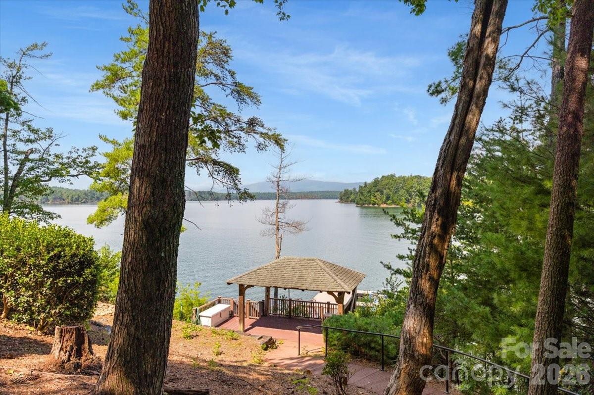 5140 Beech Bluff Drive — Morganton