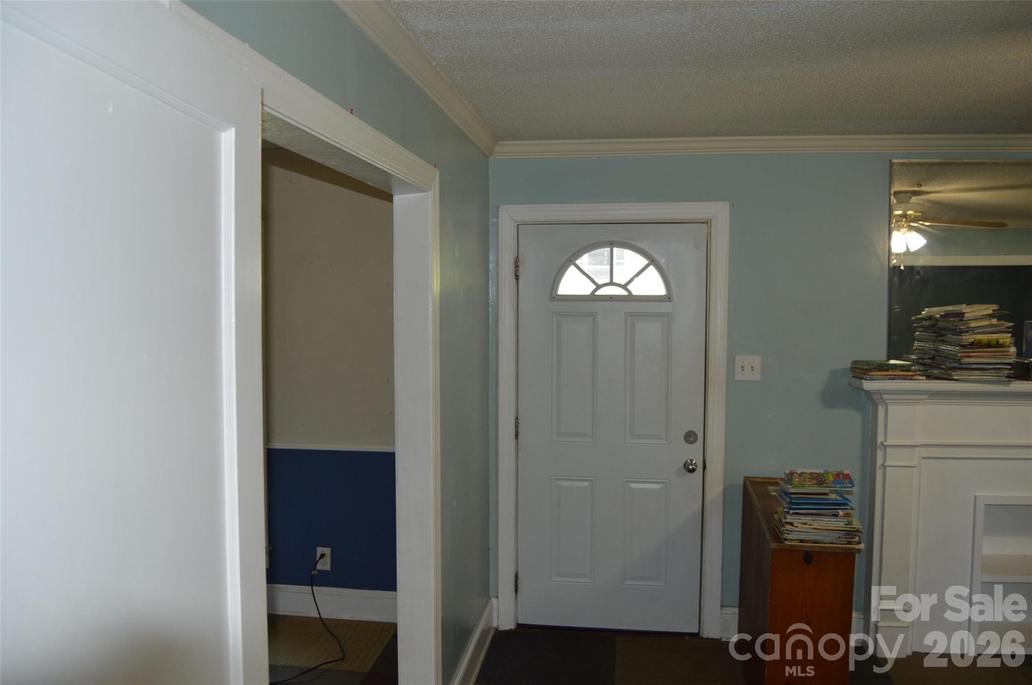 437 Hillcrest Road — Statesville