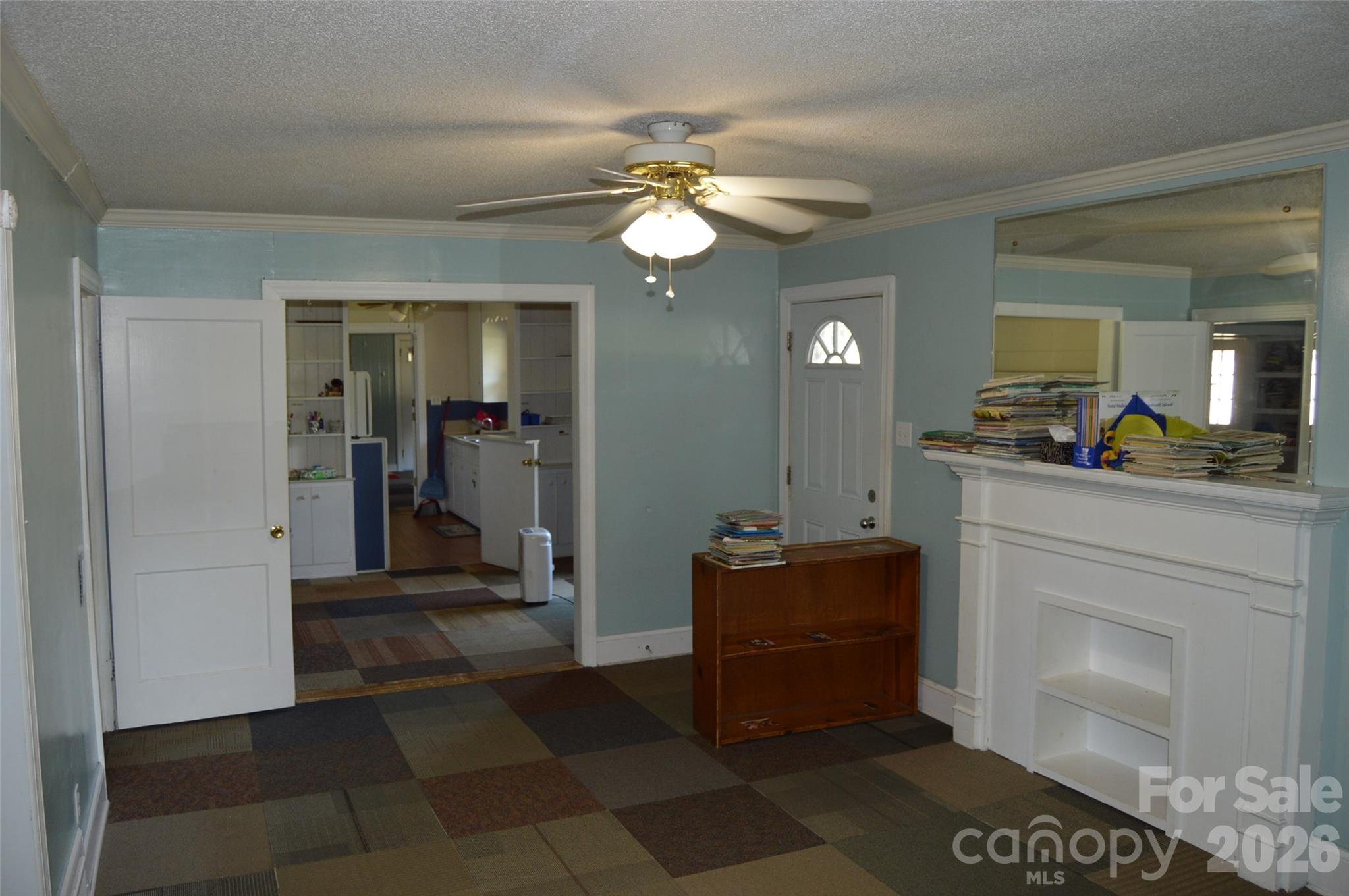 437 Hillcrest Road — Statesville