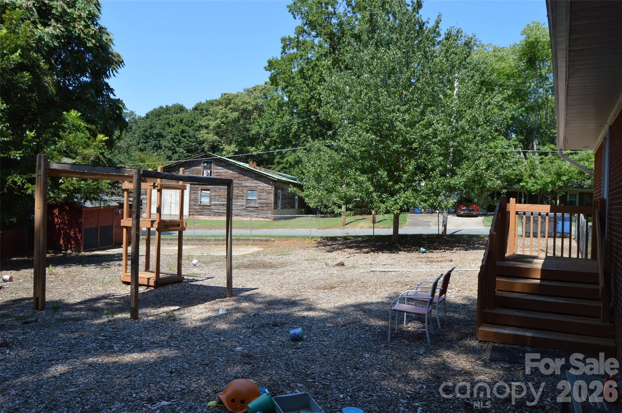 437 Hillcrest Road — Statesville