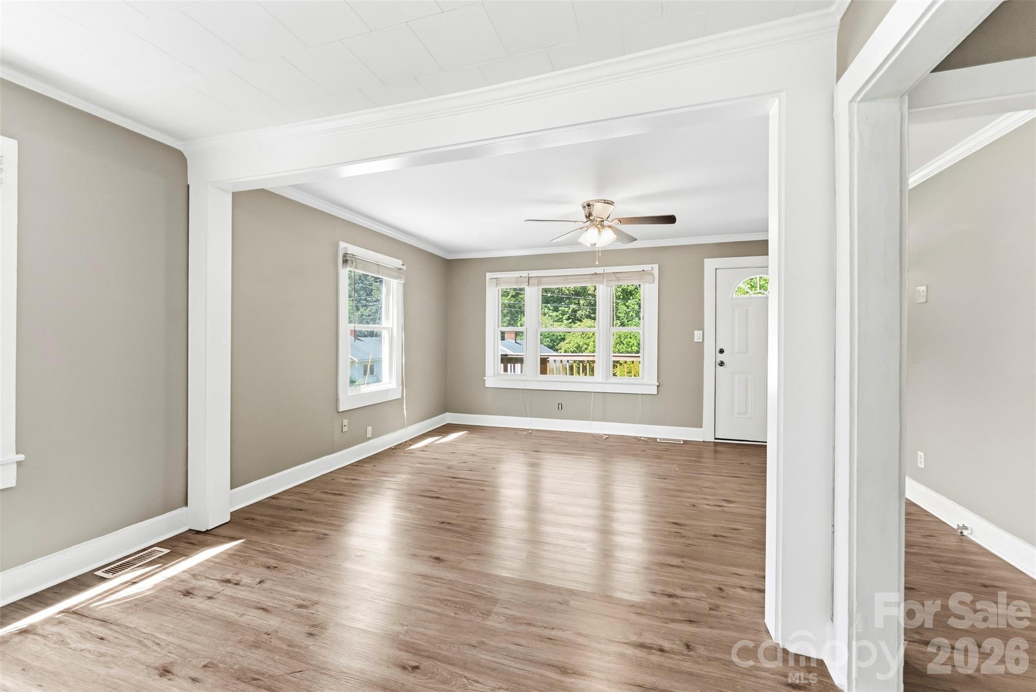 816 S Weldon Street — Gastonia