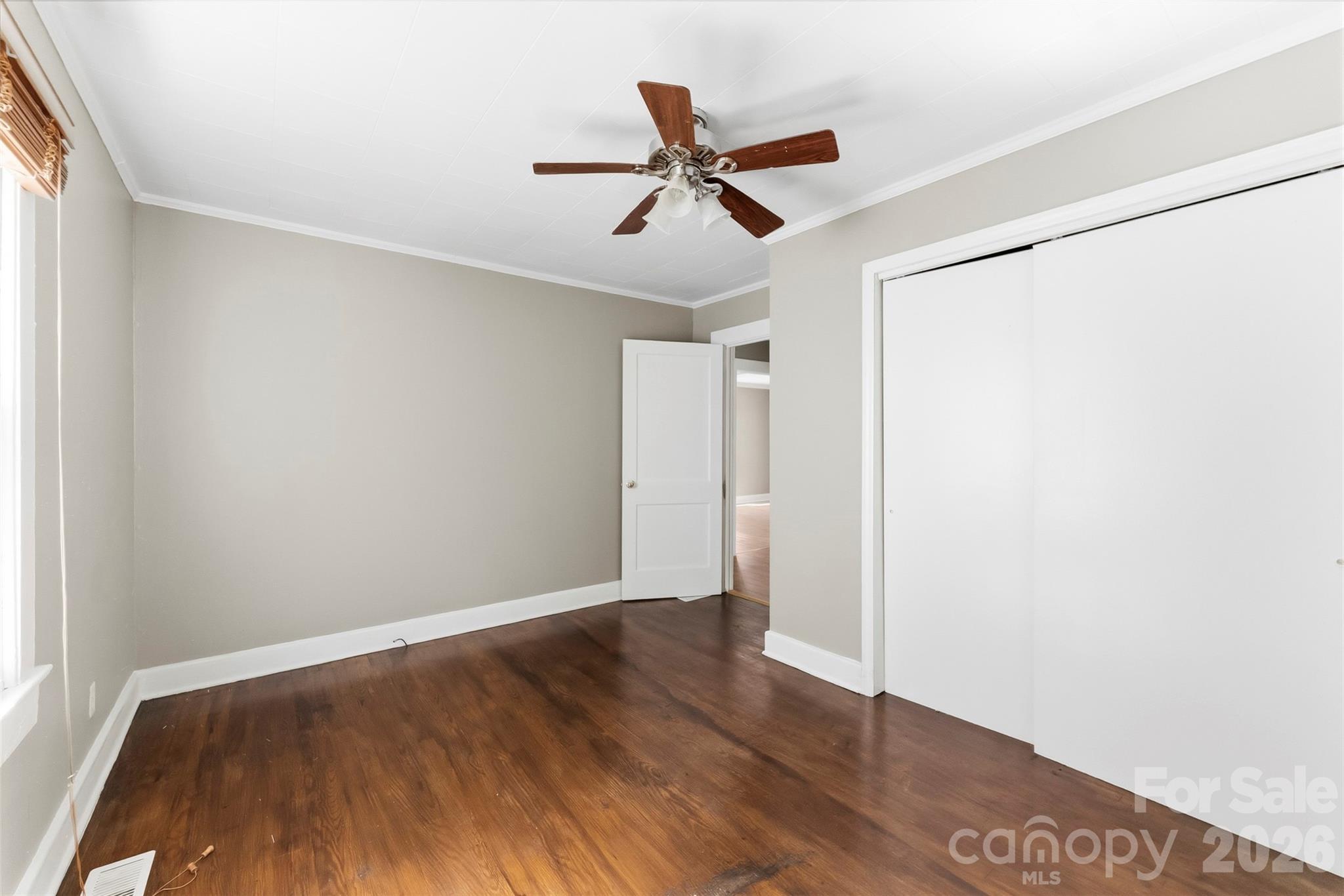 816 S Weldon Street — Gastonia