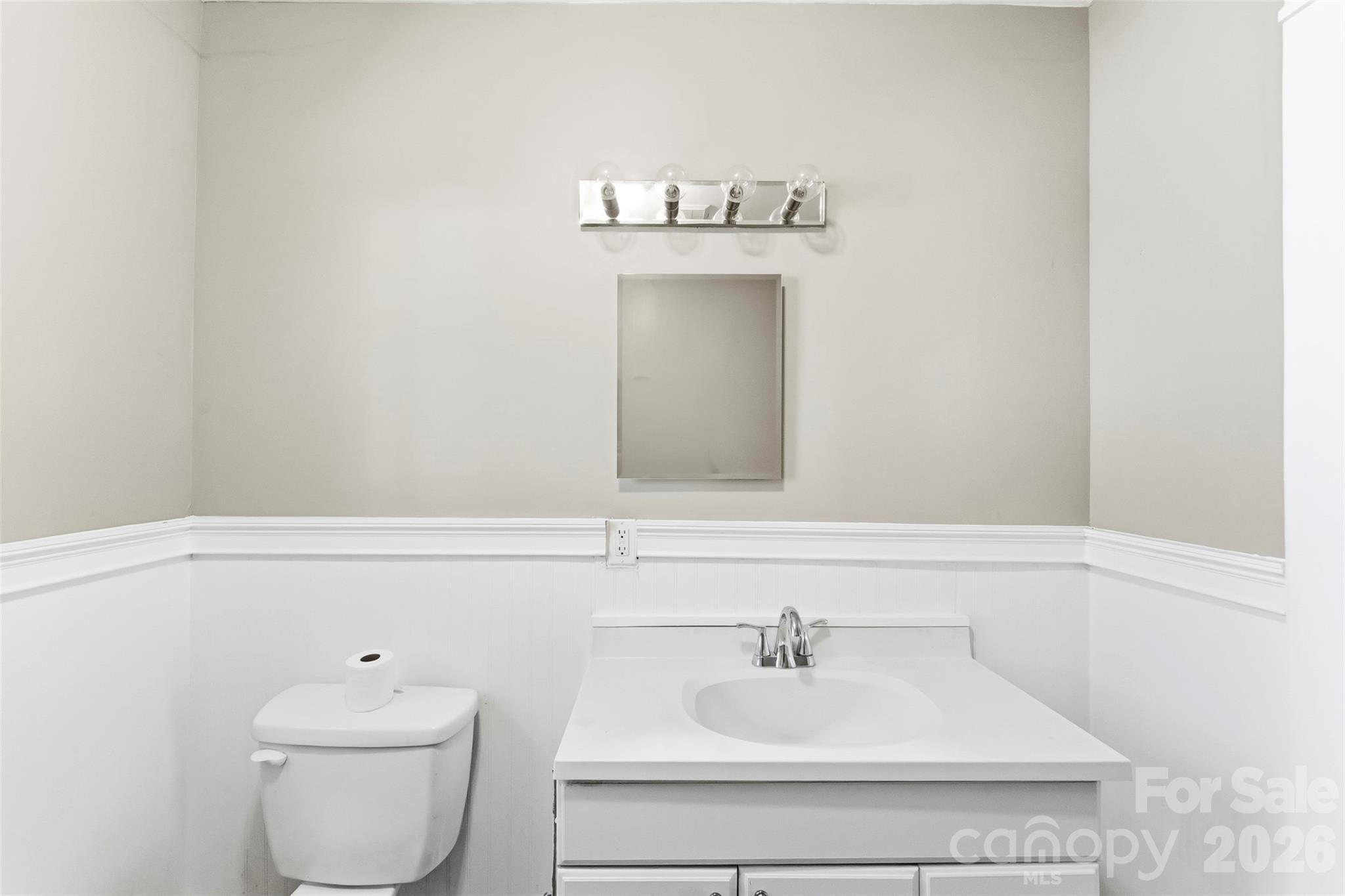 816 S Weldon Street — Gastonia