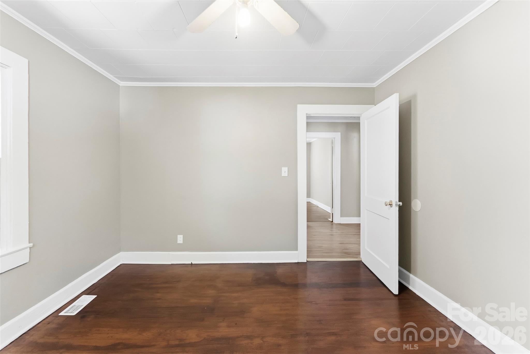 816 S Weldon Street — Gastonia