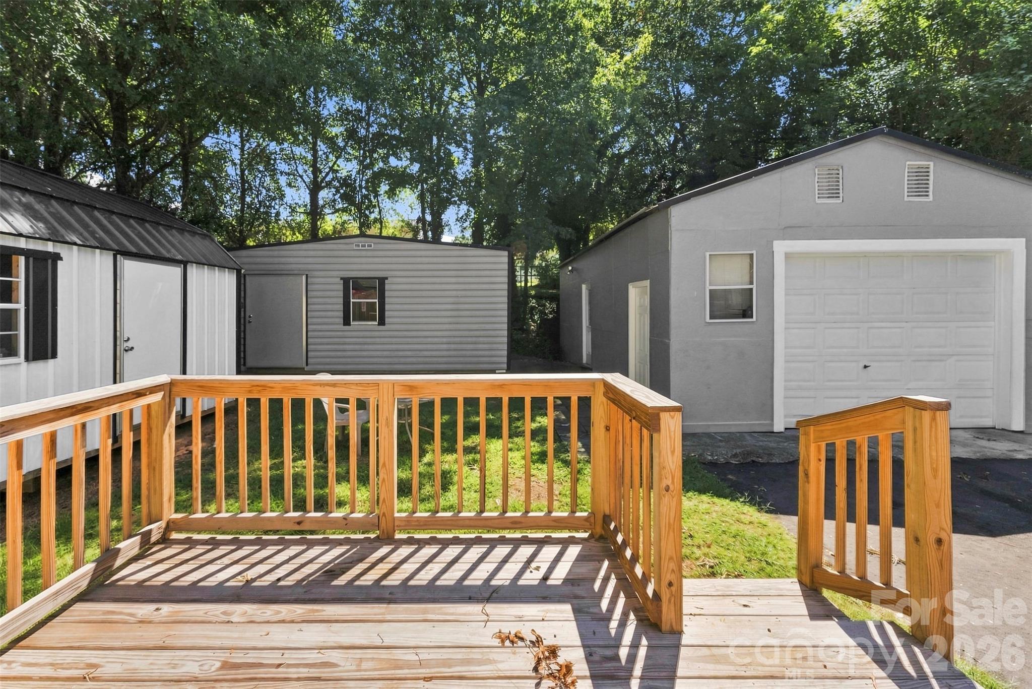 816 S Weldon Street — Gastonia