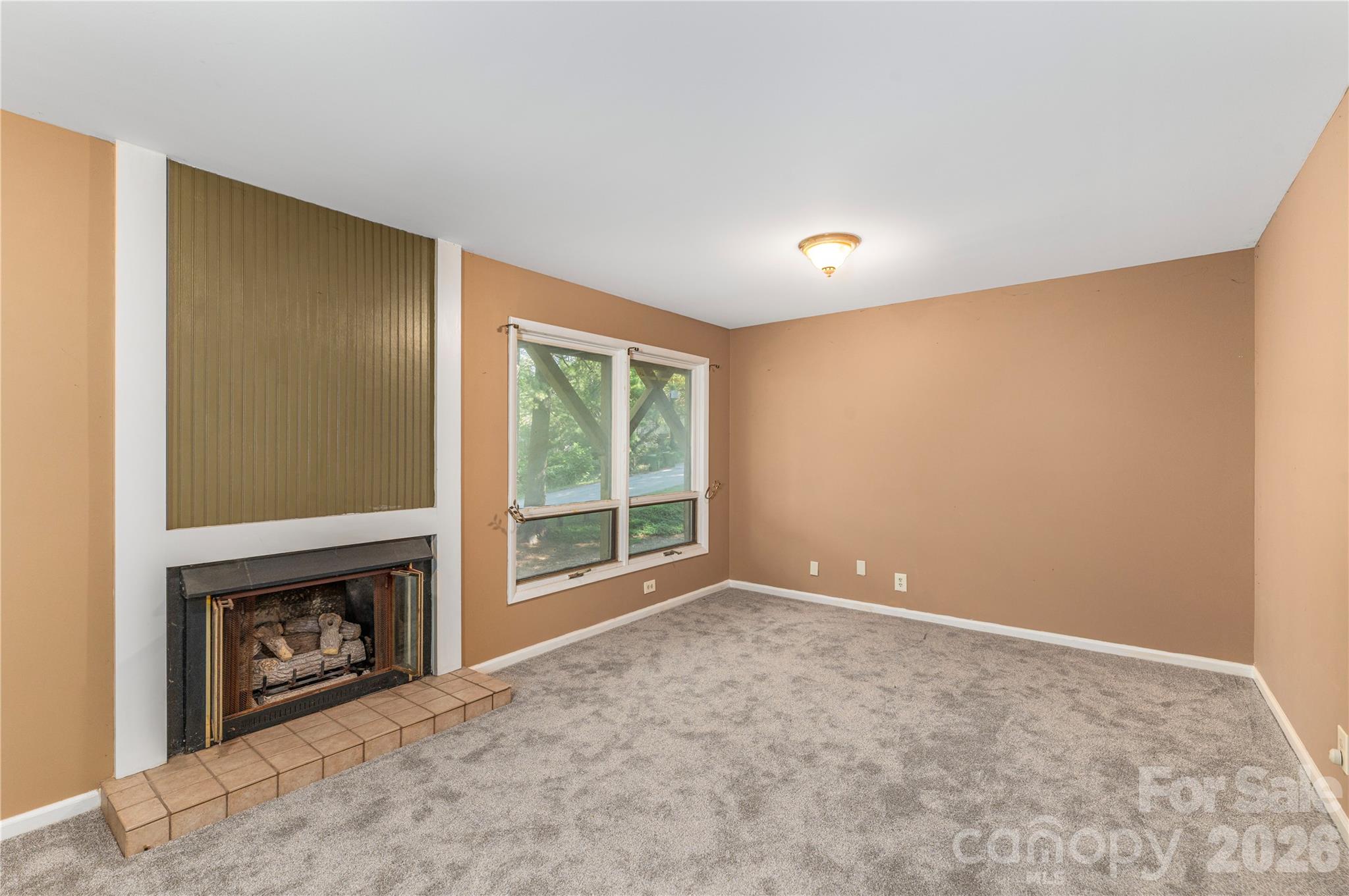 11 Maple Ridge Lane — Asheville
