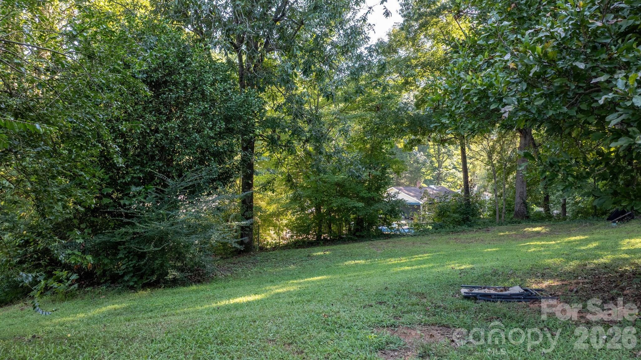 3221 1st Avenue Drive SE — Conover