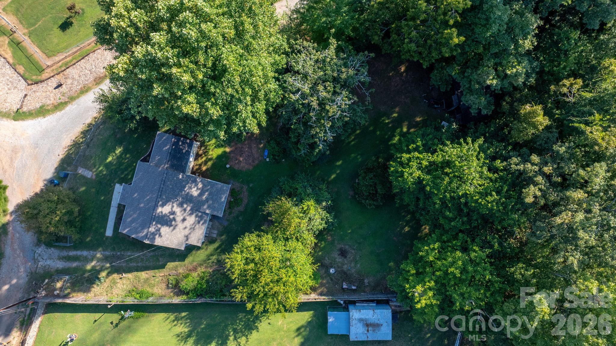 3221 1st Avenue Drive SE — Conover
