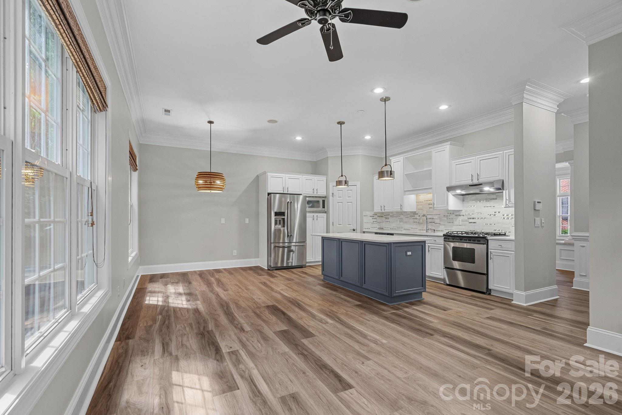 6415 Wakehurst Road — Charlotte