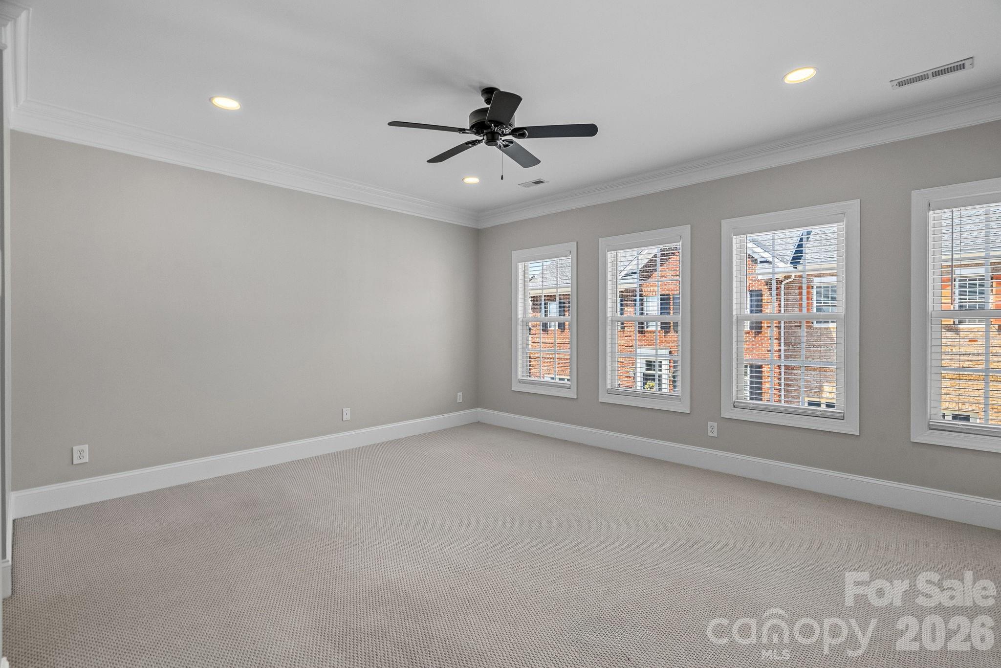6415 Wakehurst Road — Charlotte