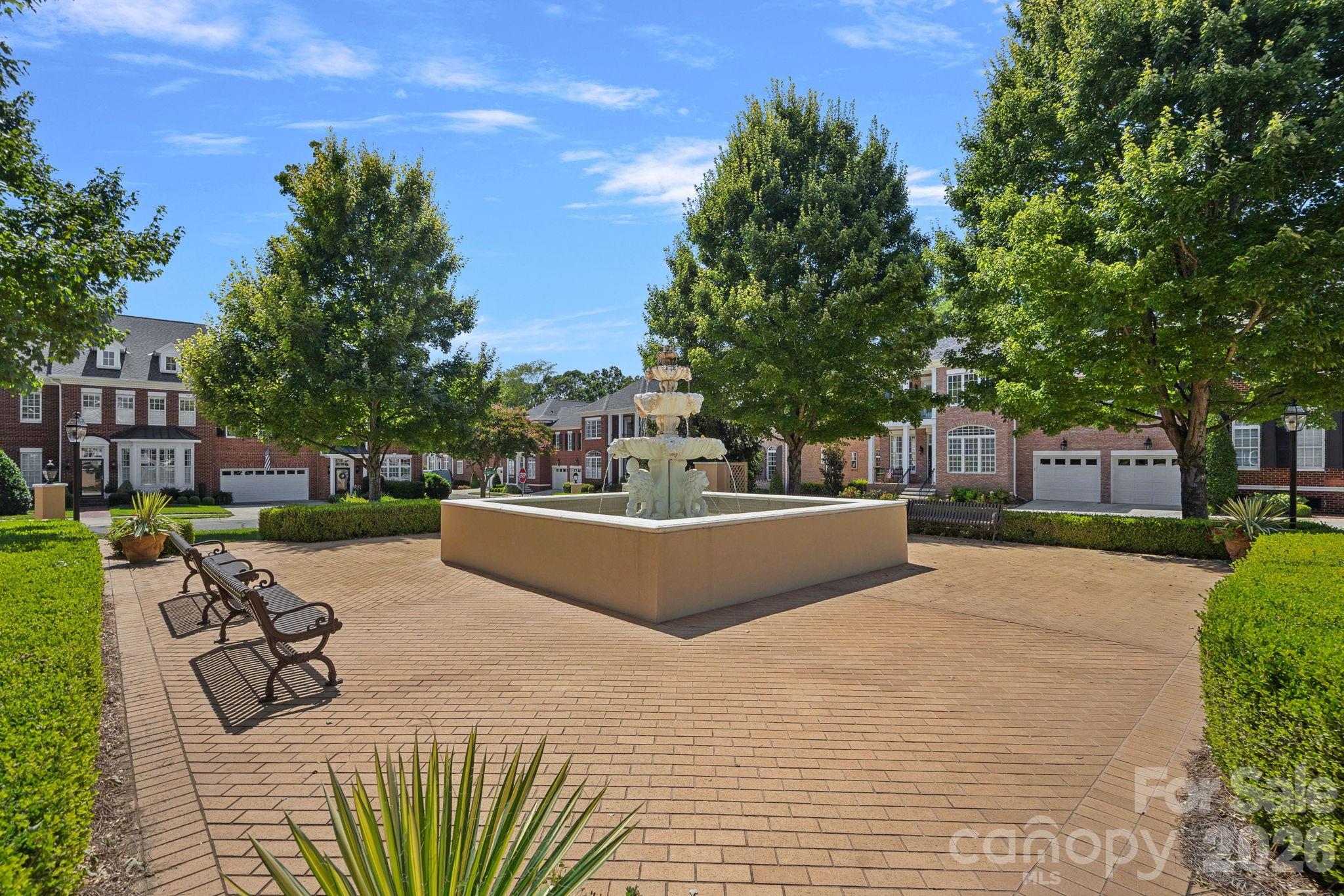 6415 Wakehurst Road — Charlotte