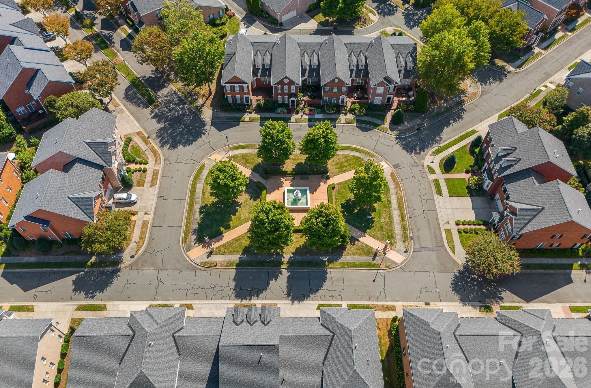 6415 Wakehurst Road — Charlotte