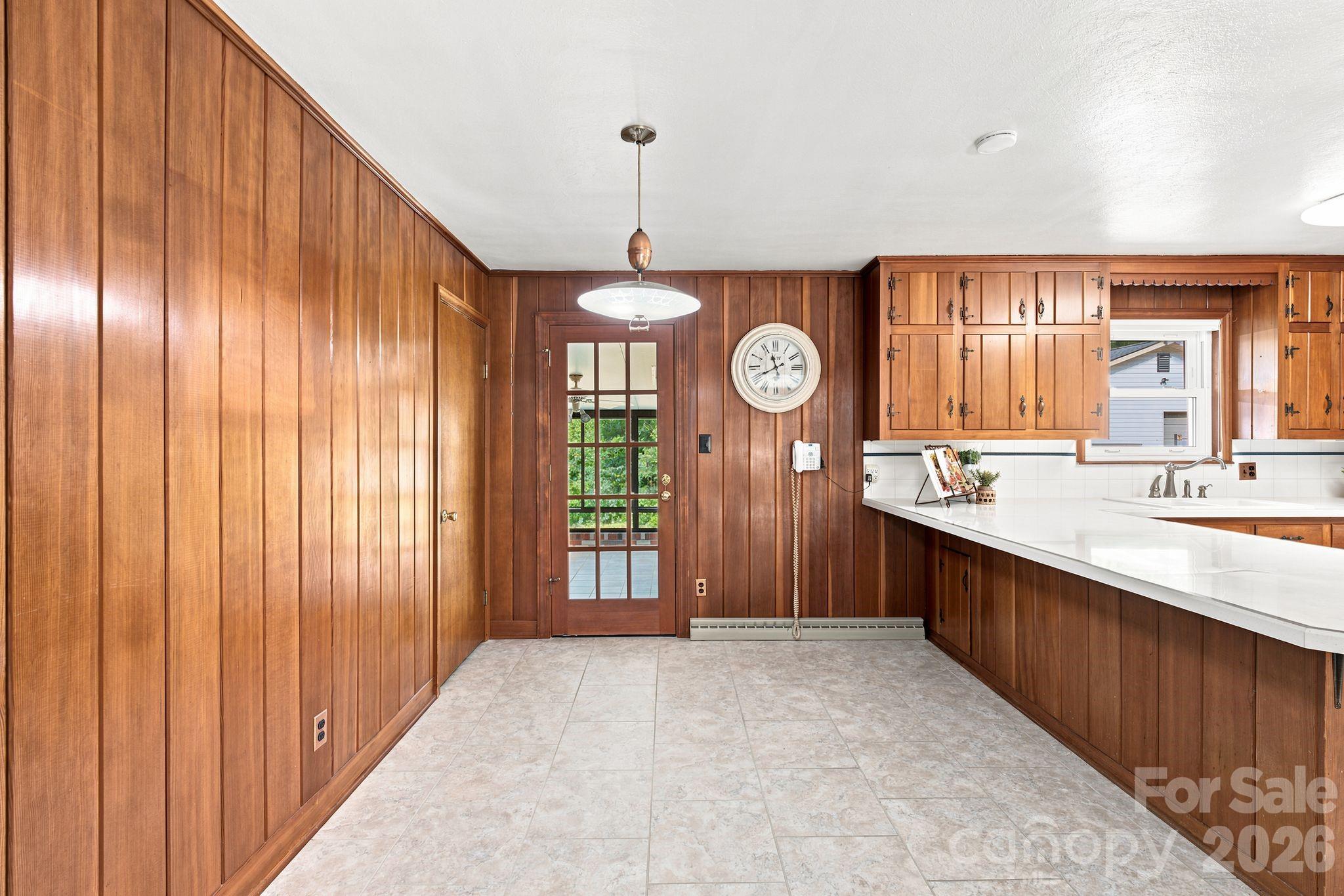 469 Sunset Drive — Winston Salem