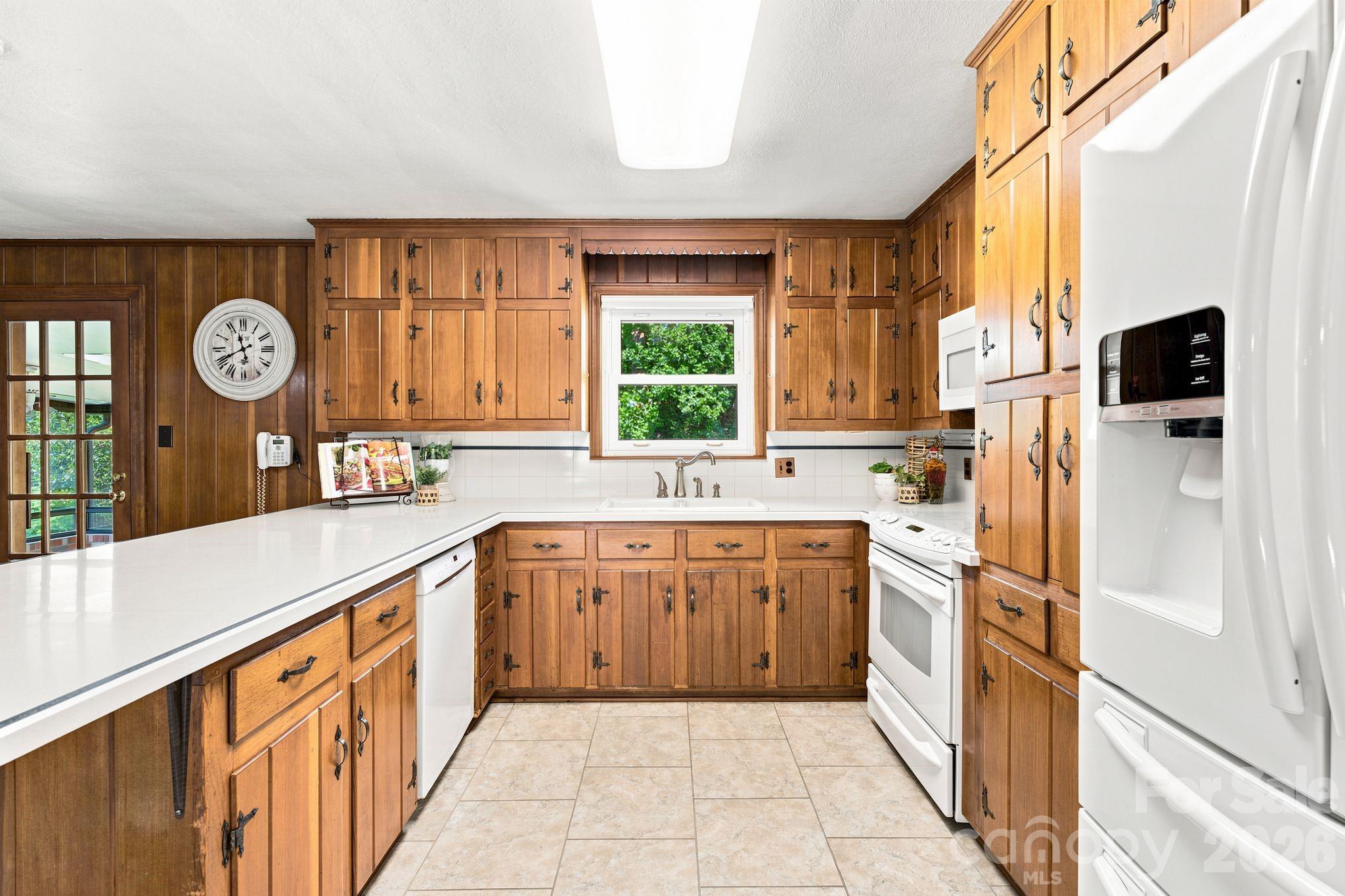 469 Sunset Drive — Winston Salem