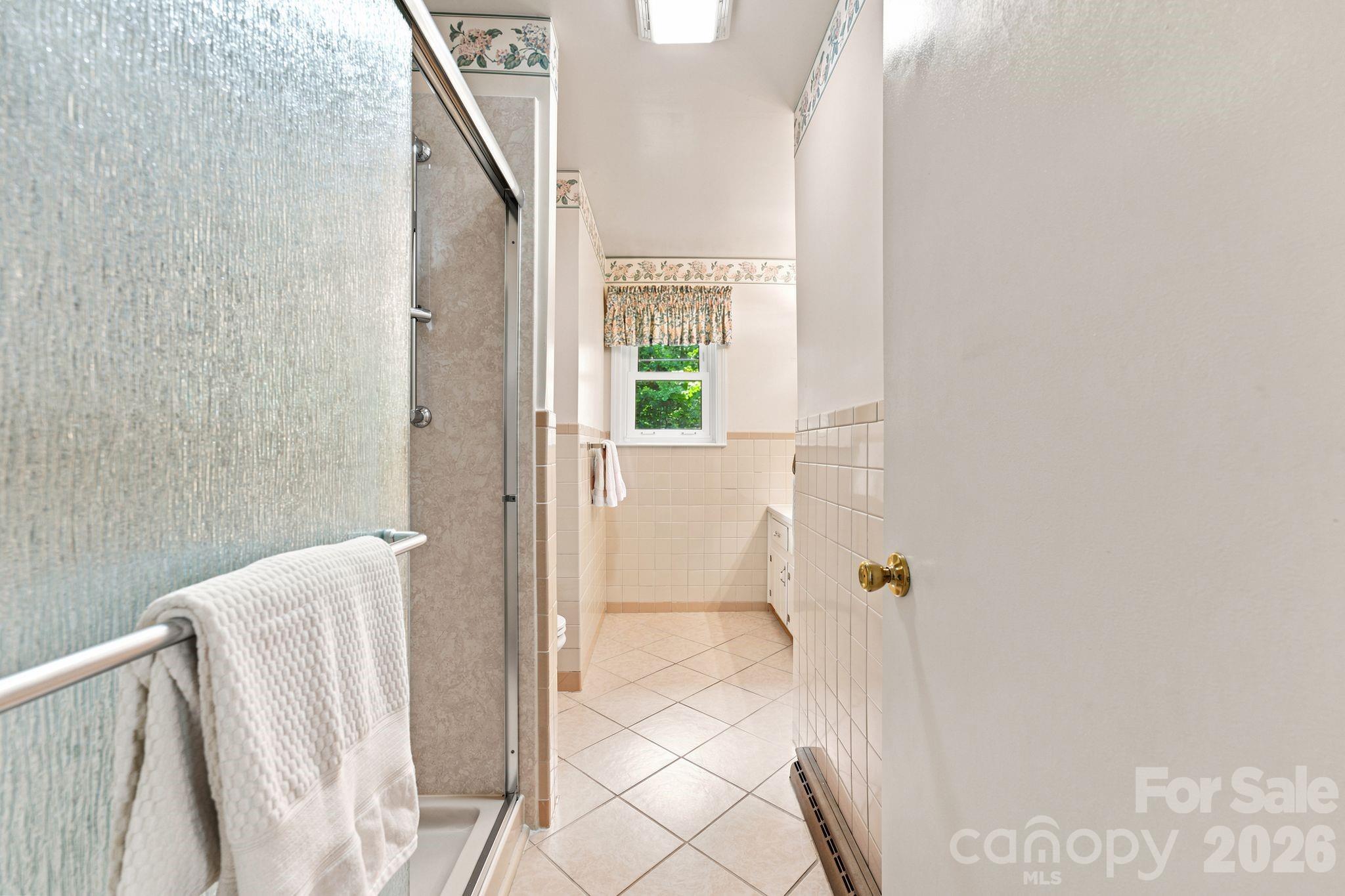 469 Sunset Drive — Winston Salem