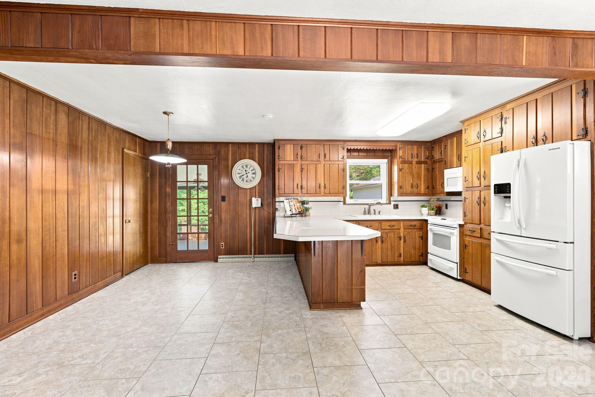 469 Sunset Drive — Winston Salem