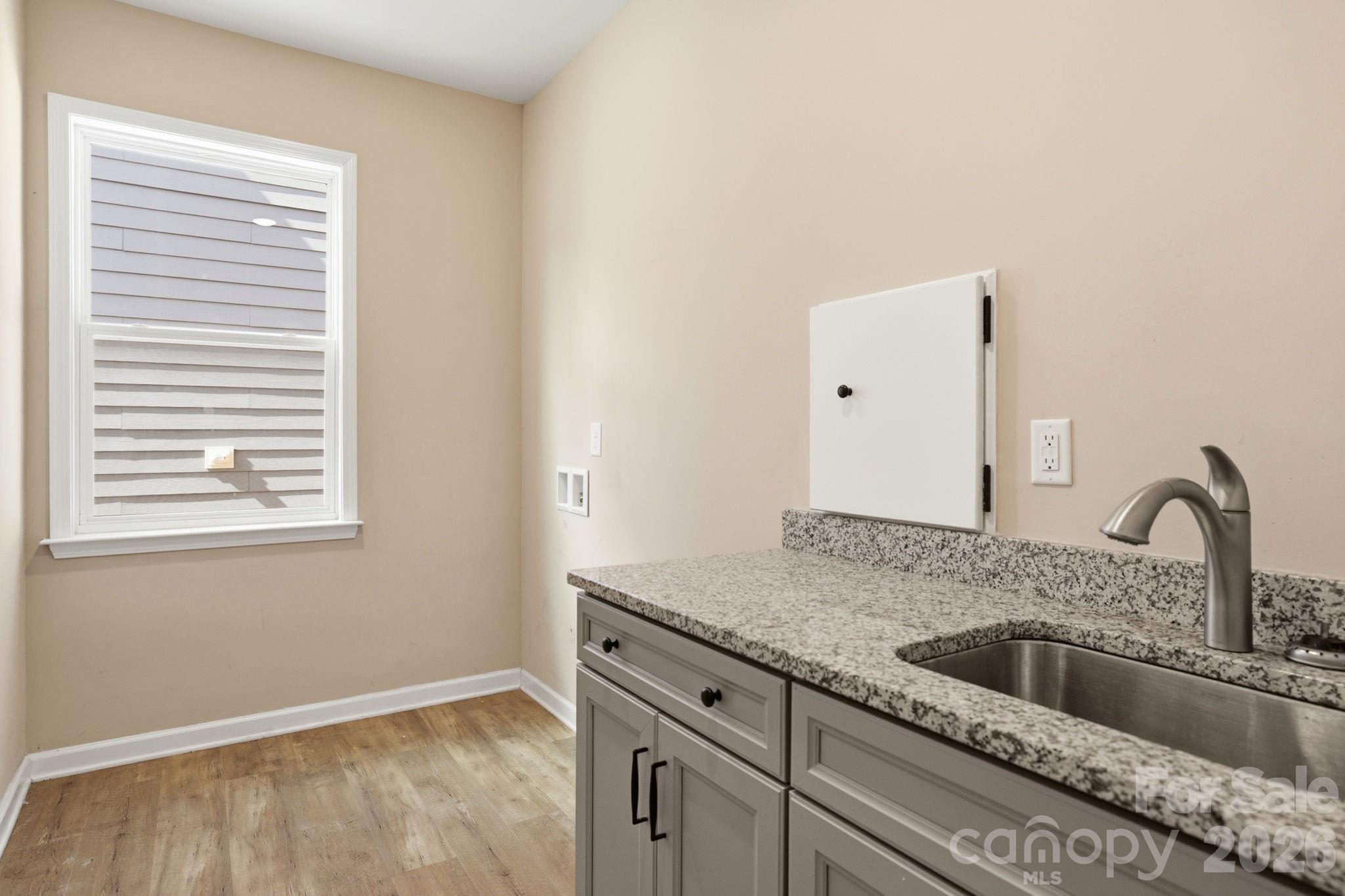 1134 Baldwin Drive — Lancaster