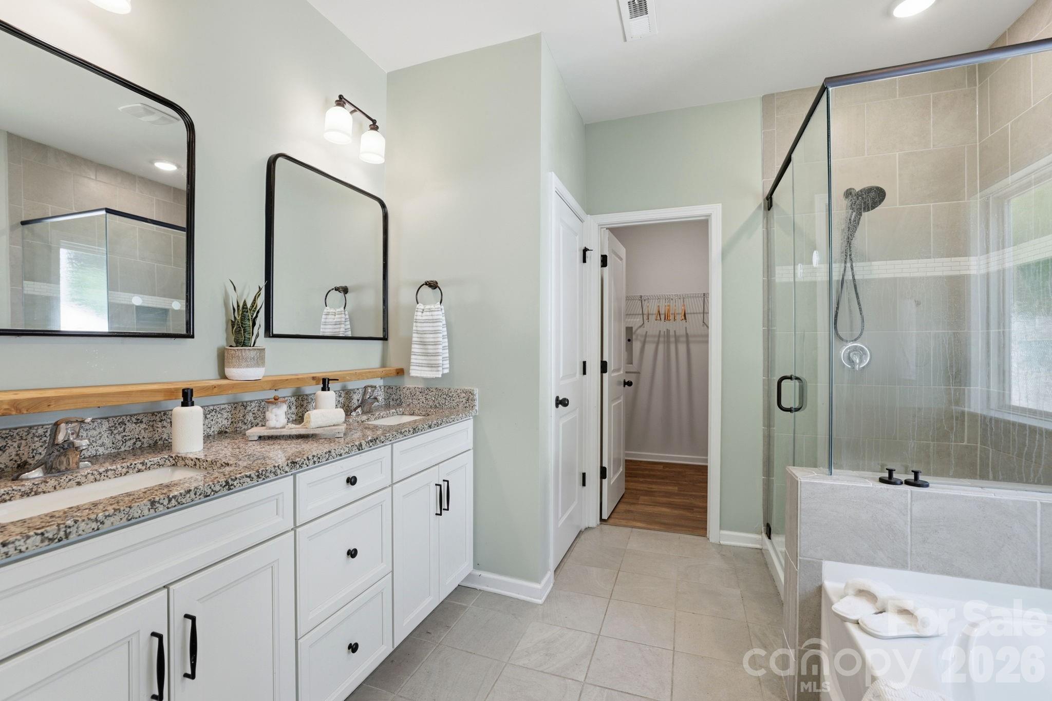 1134 Baldwin Drive — Lancaster