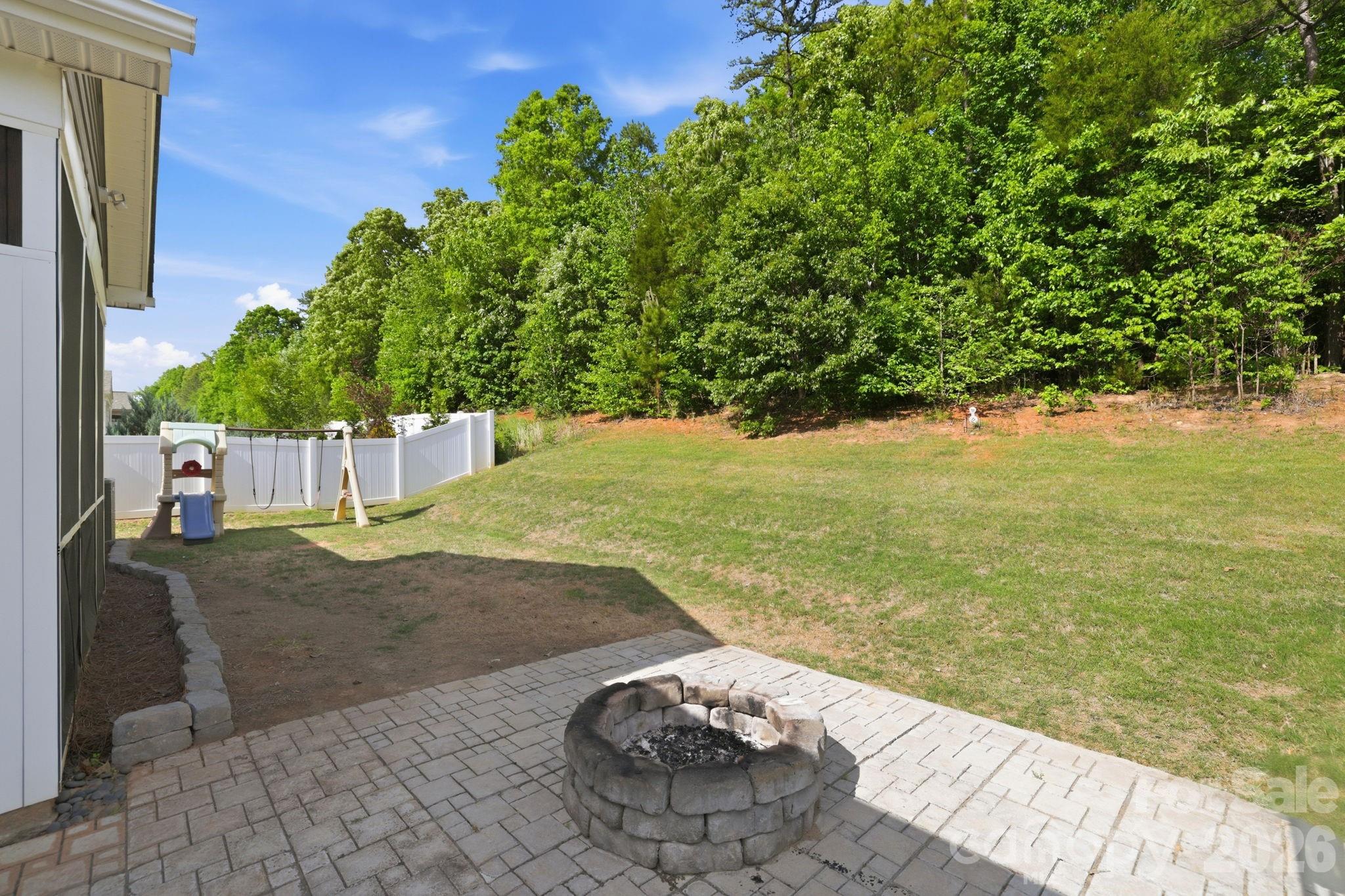 1134 Baldwin Drive — Lancaster