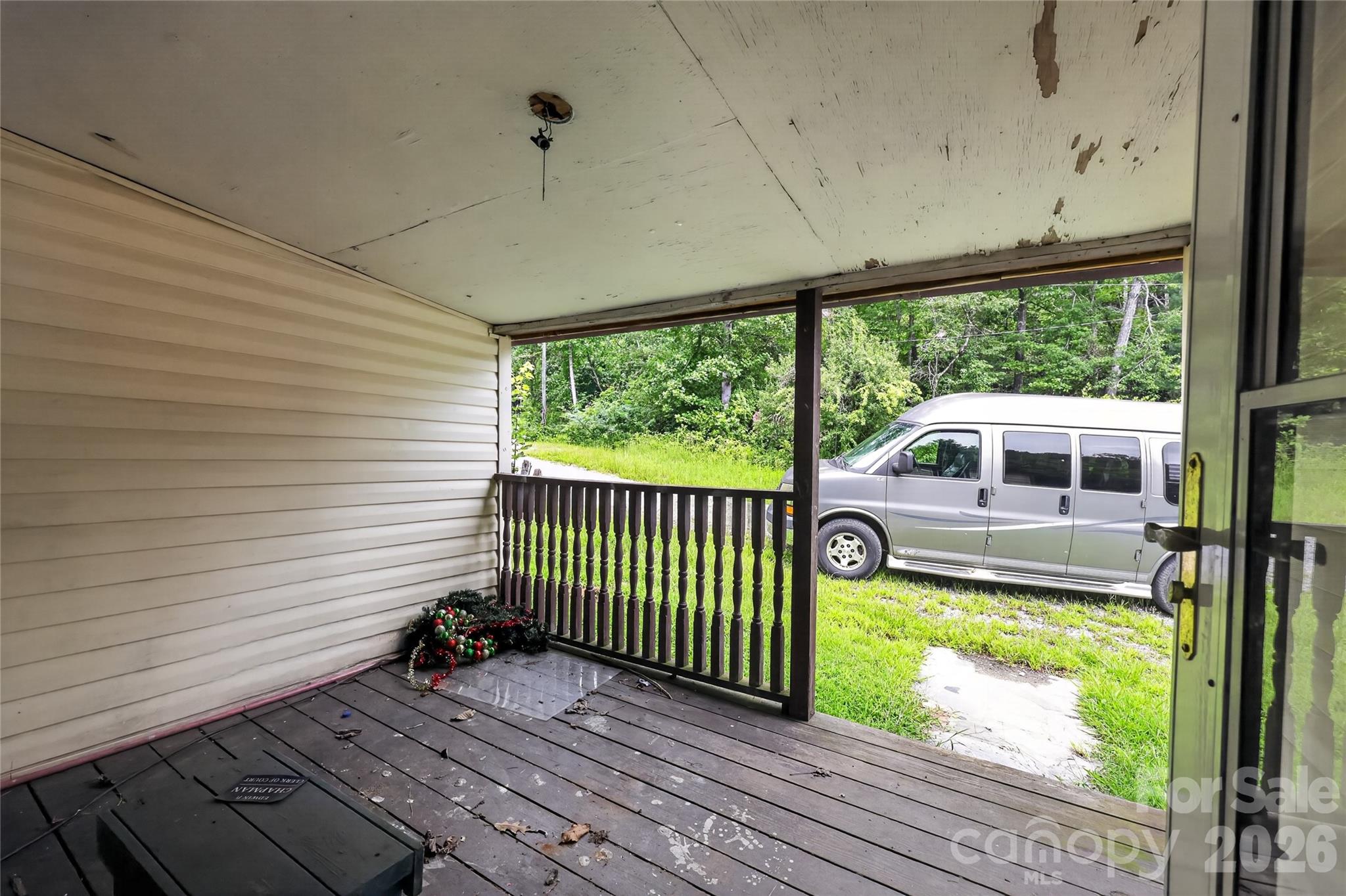 2797 HT Road — Lenoir