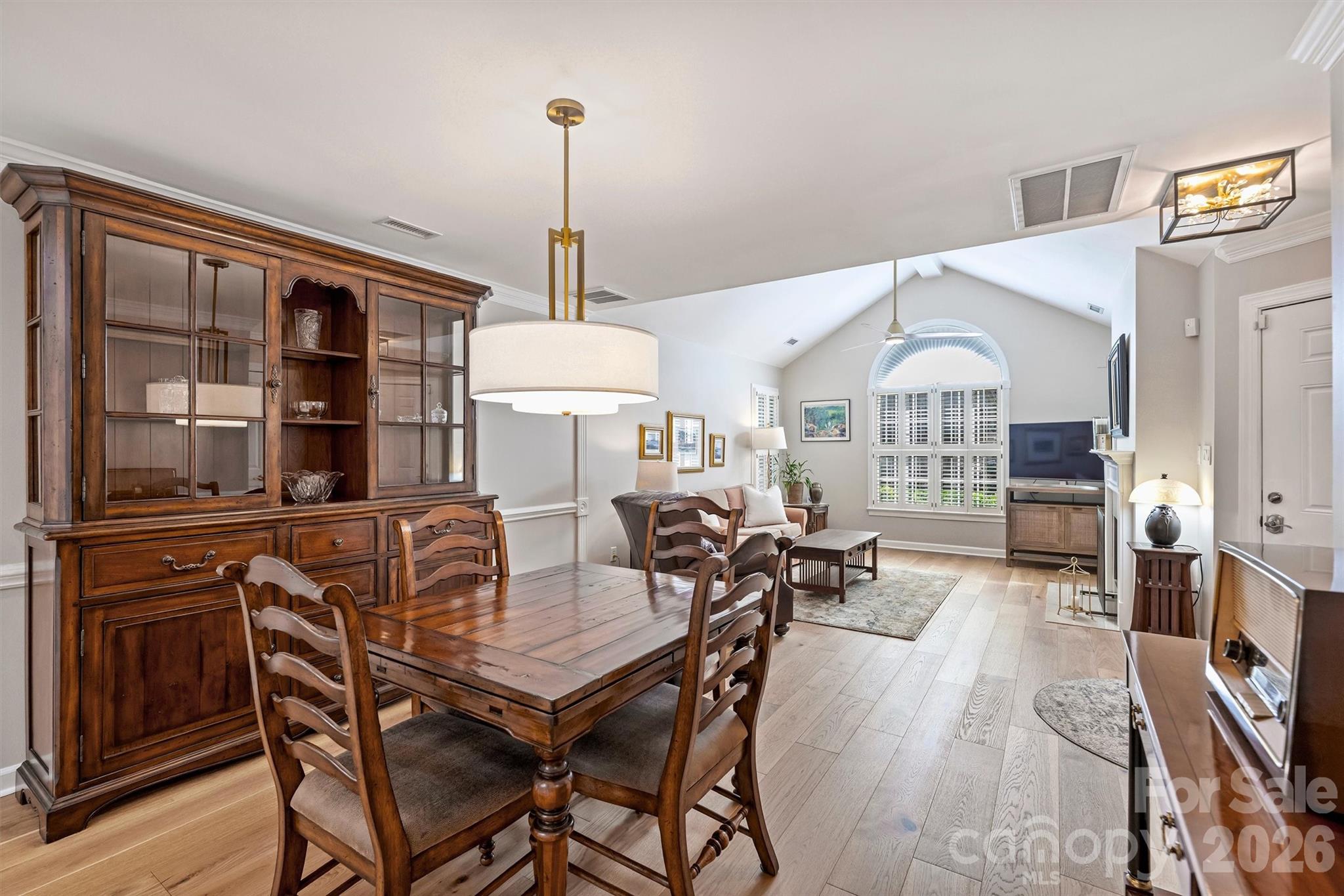 7418 Hurstbourne Green Drive — Charlotte