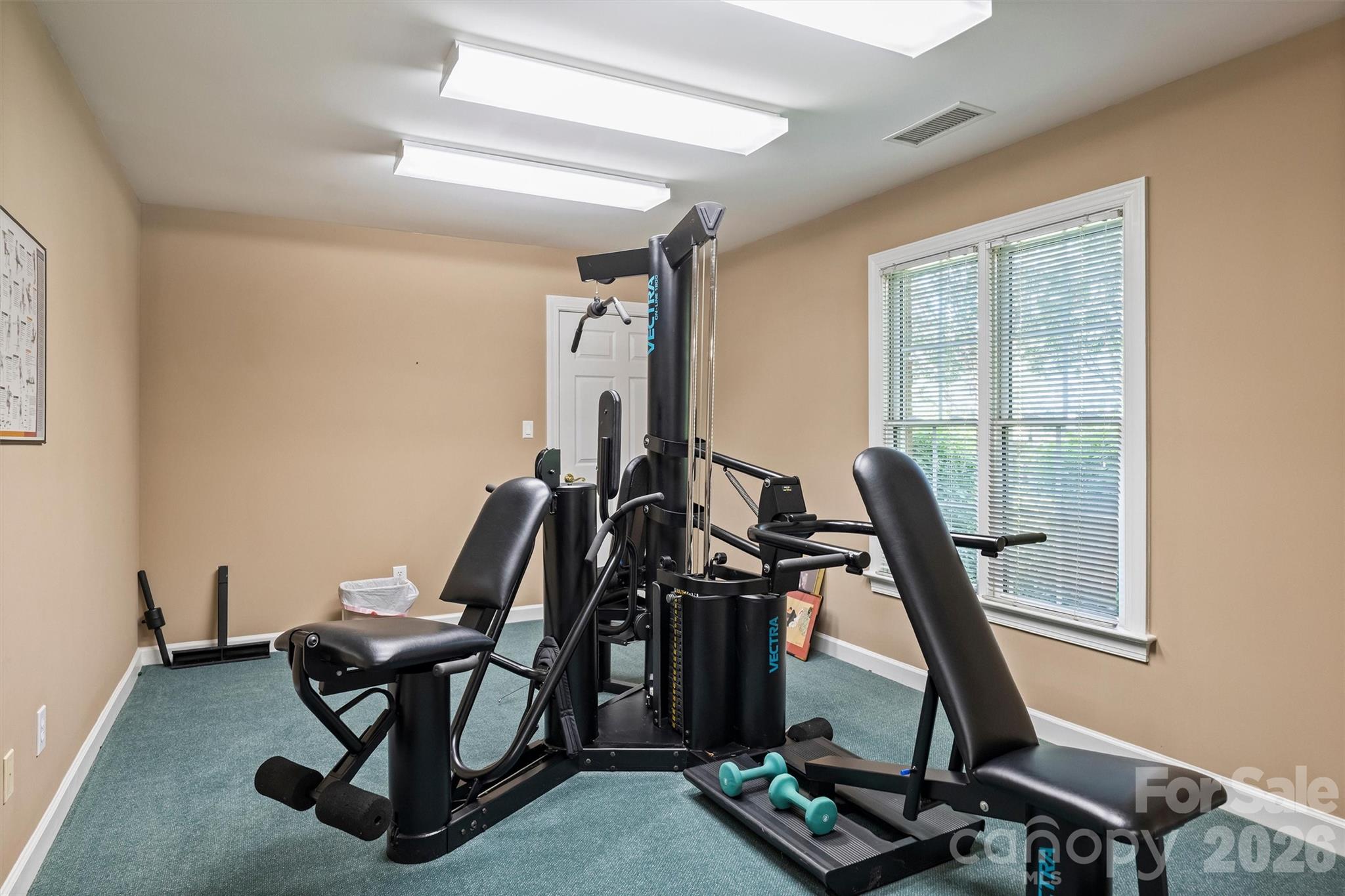 7418 Hurstbourne Green Drive — Charlotte