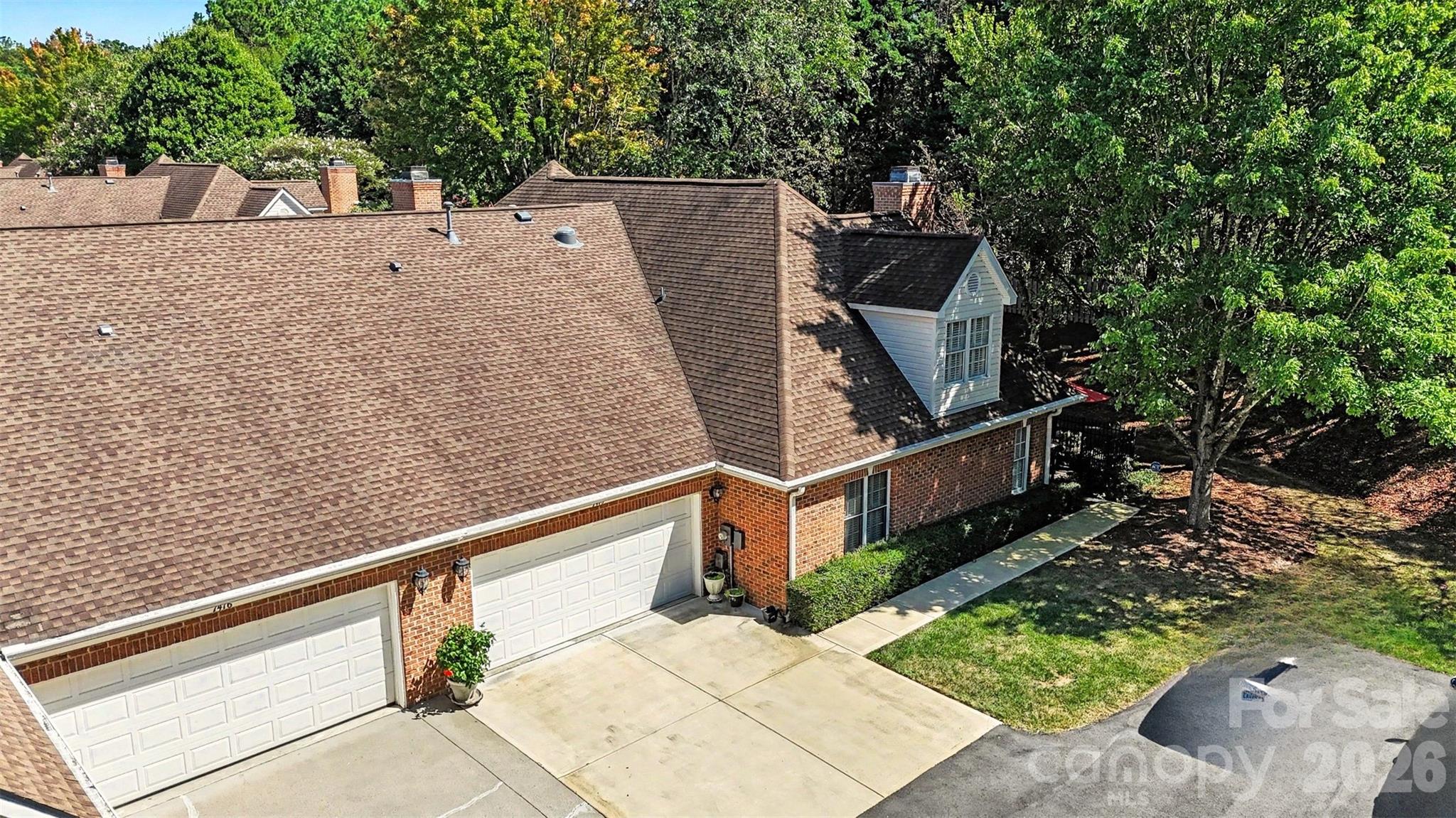 7418 Hurstbourne Green Drive — Charlotte