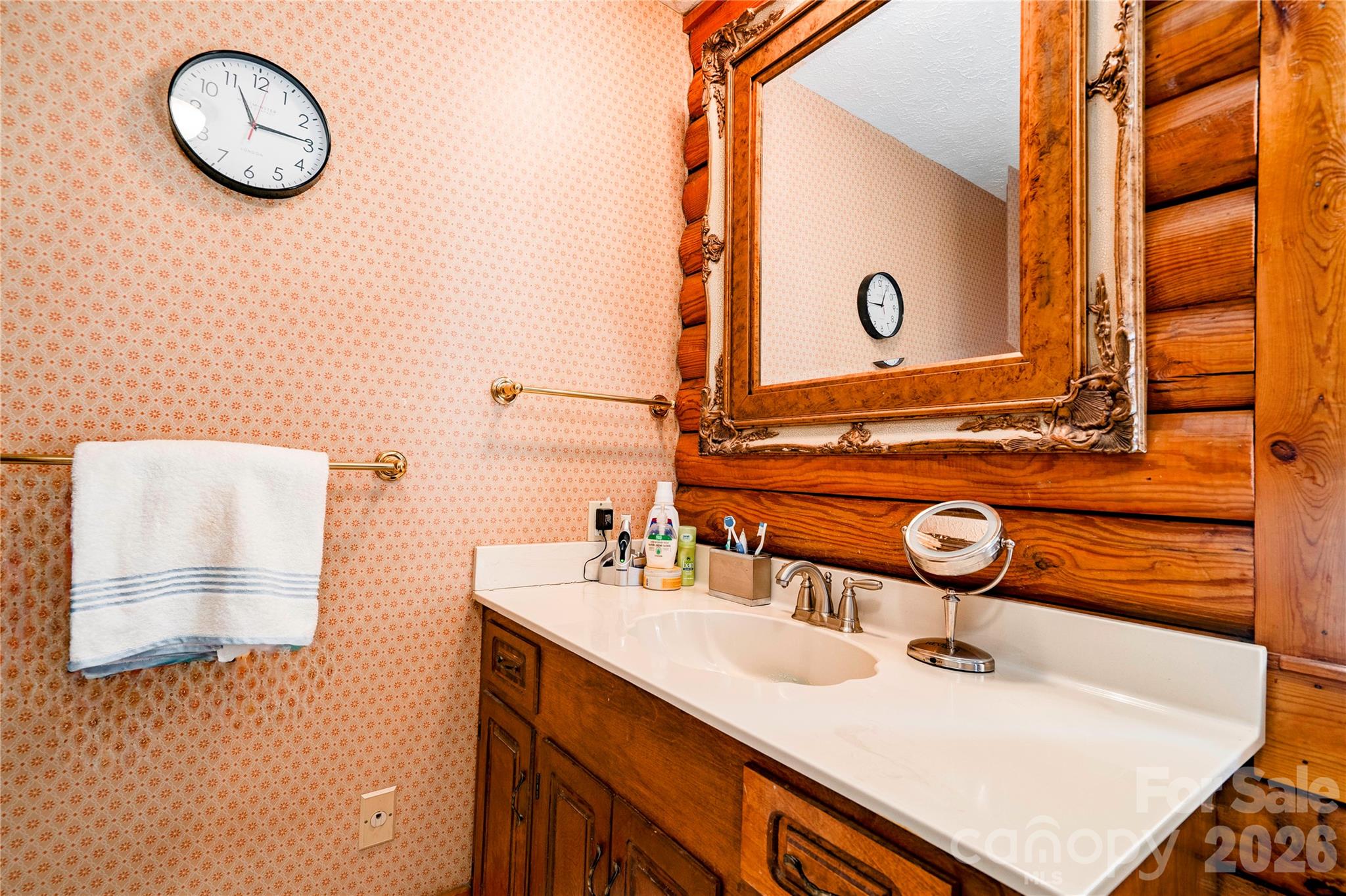 1107 Lake Shore Court — Cherryville